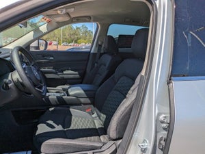 2022 Nissan Pathfinder S 4WD S