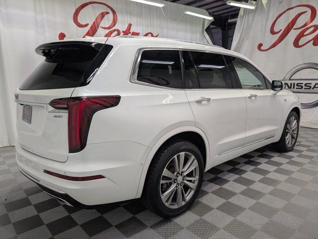 2023 Cadillac XT6 Premium Luxury