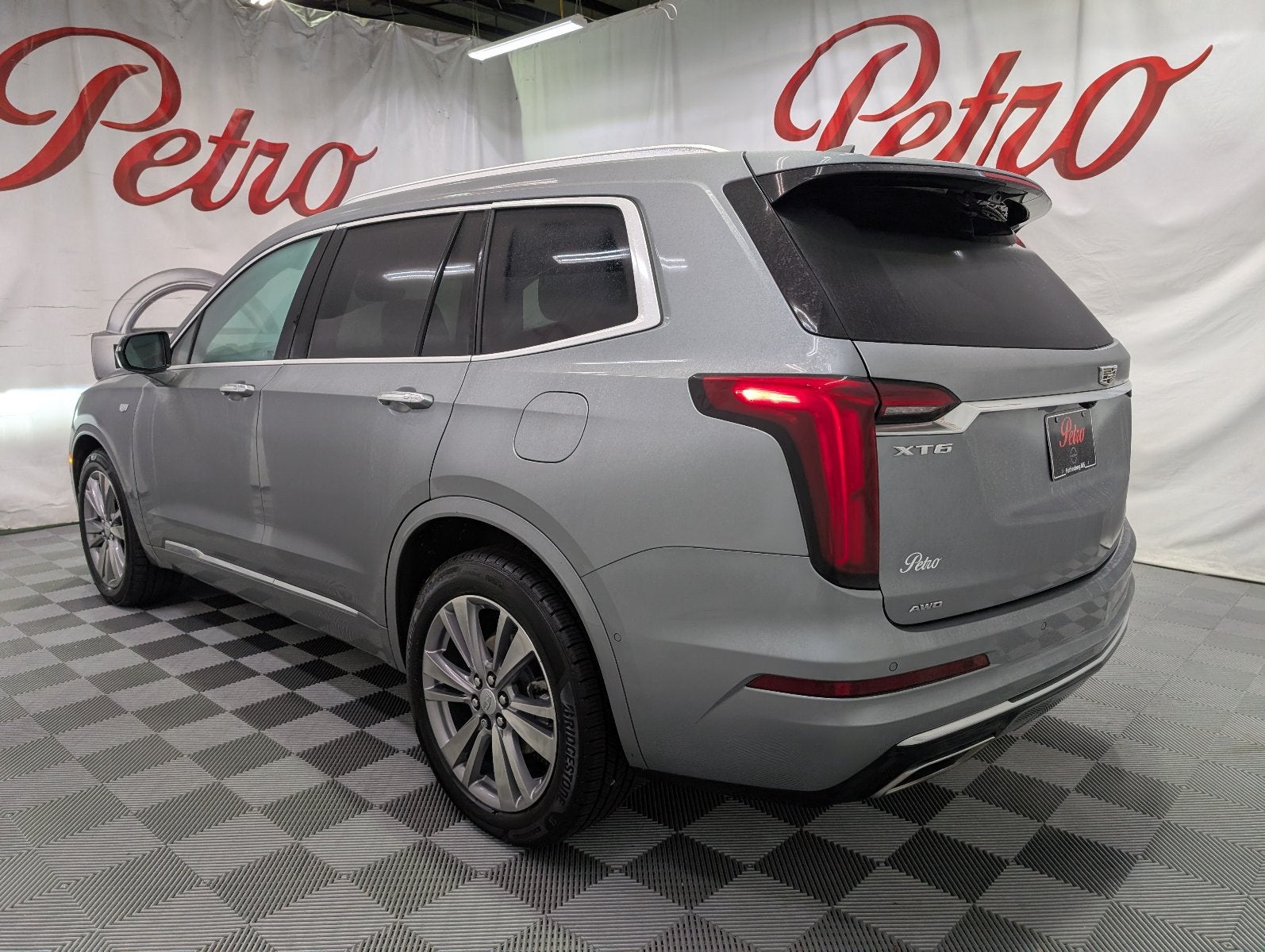 2024 Cadillac XT6 Premium Luxury