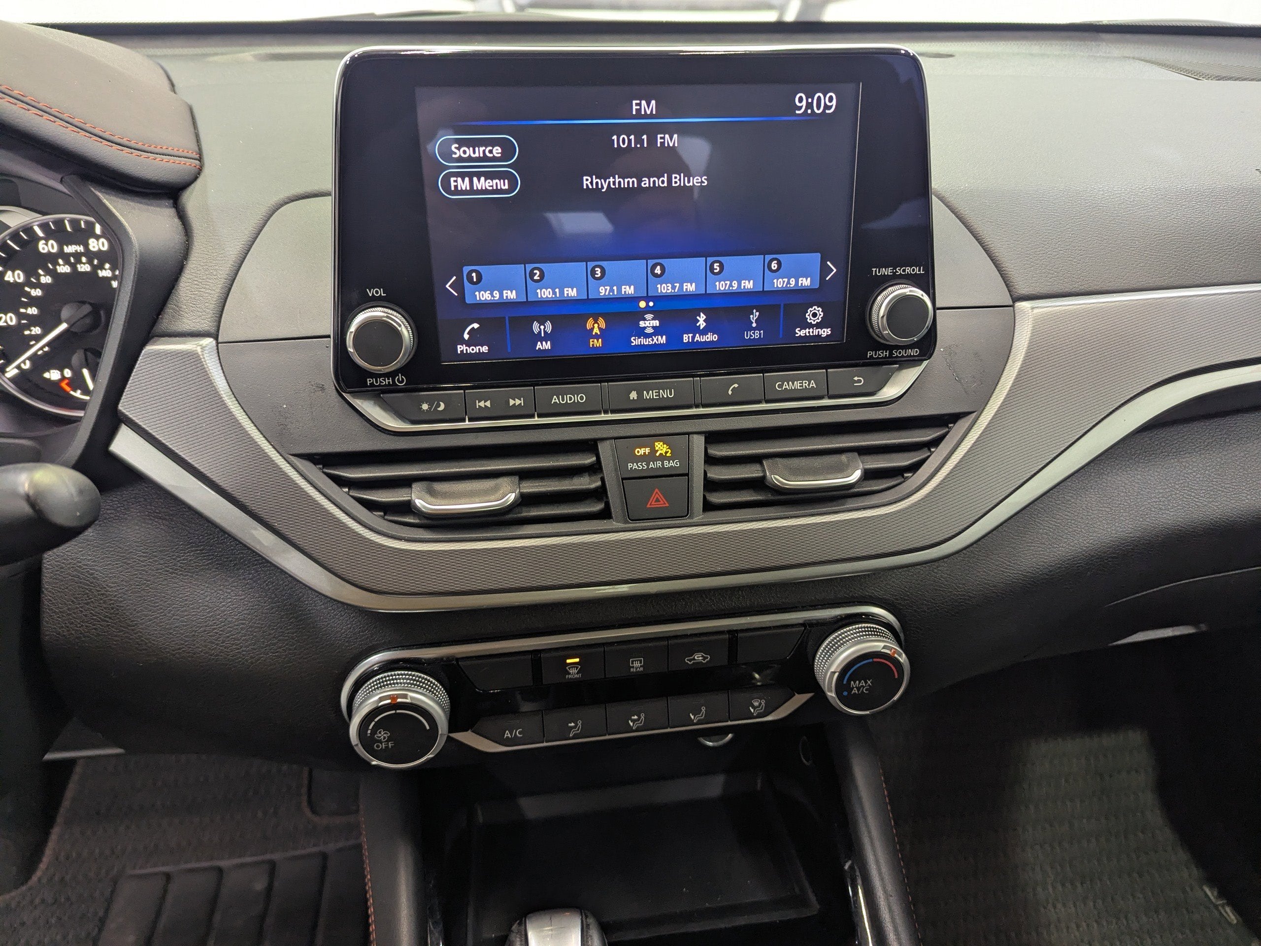 2024 Nissan Altima 2.5 SR