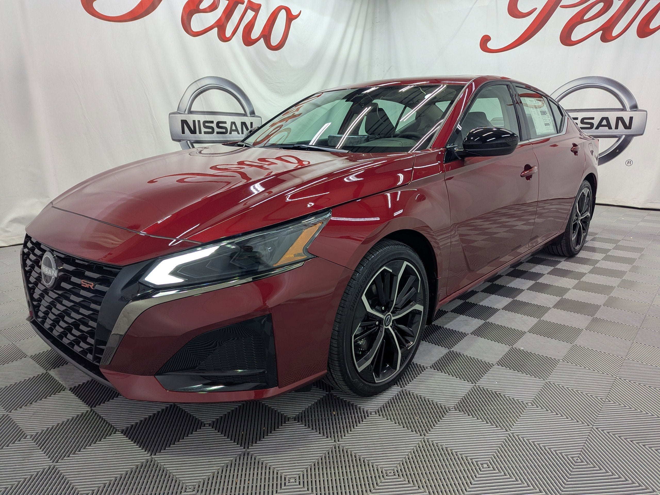 2025 Nissan Altima 2.5 SR