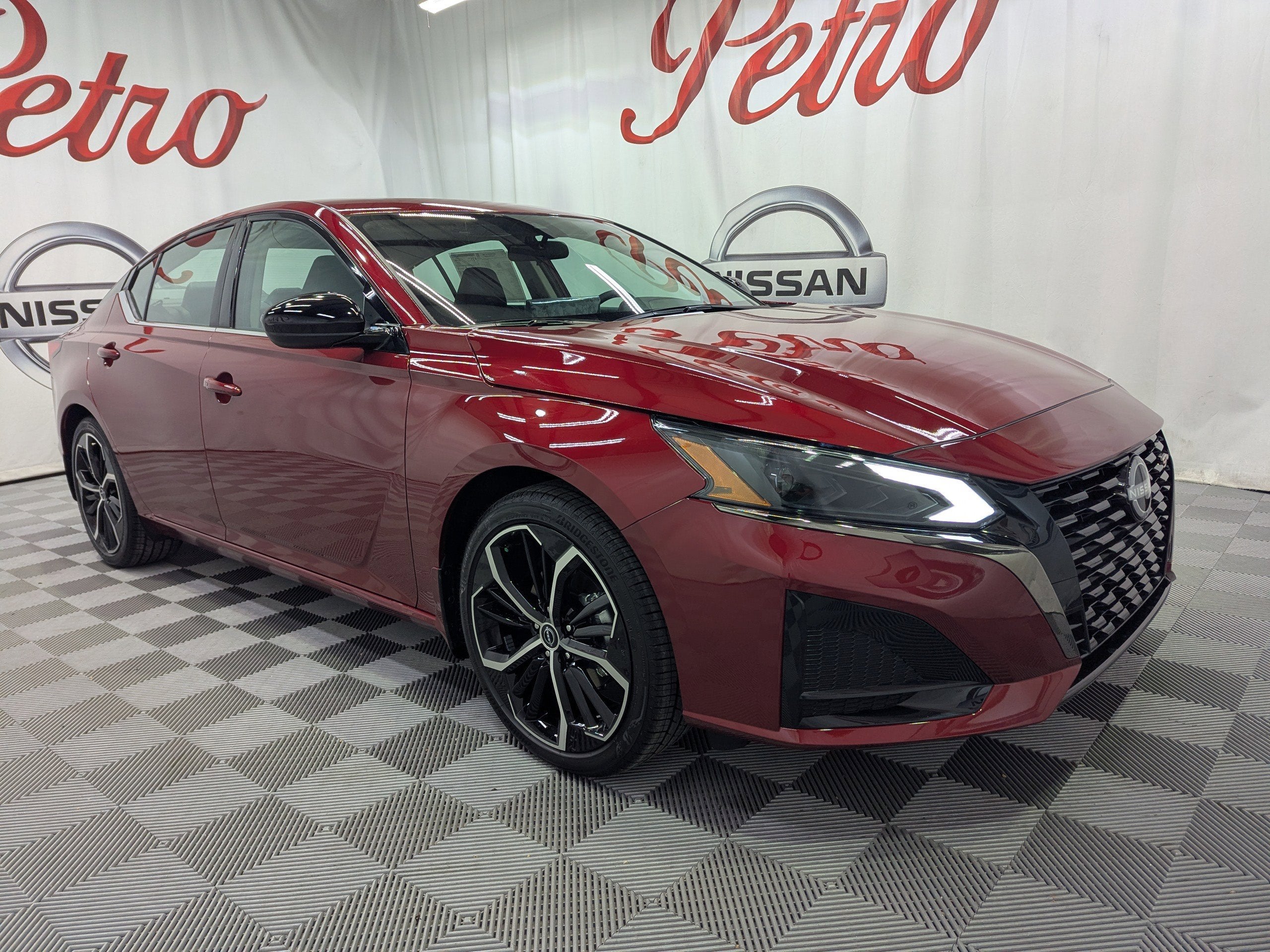 2025 Nissan Altima 2.5 SR