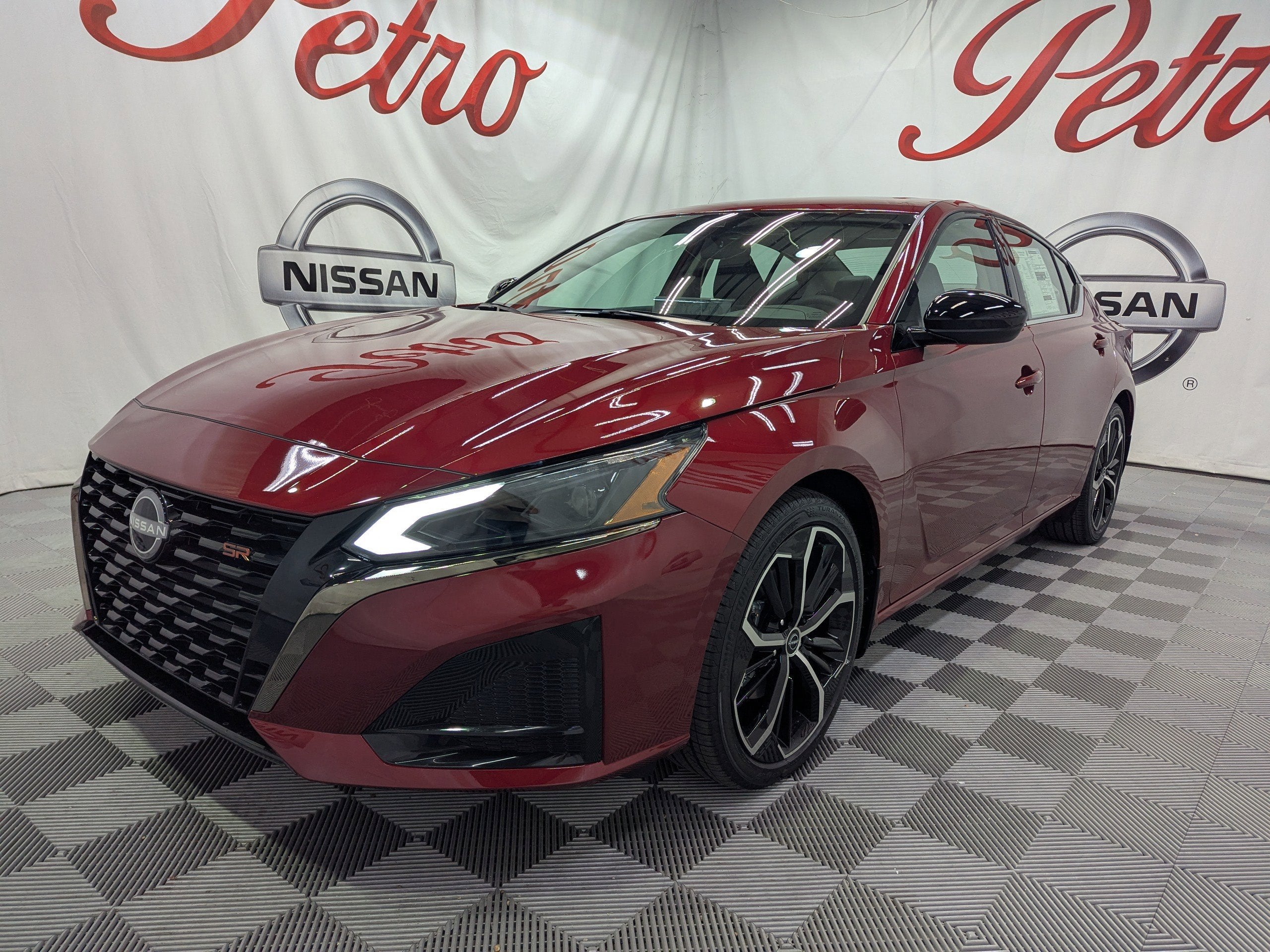 2025 Nissan Altima 2.5 SR