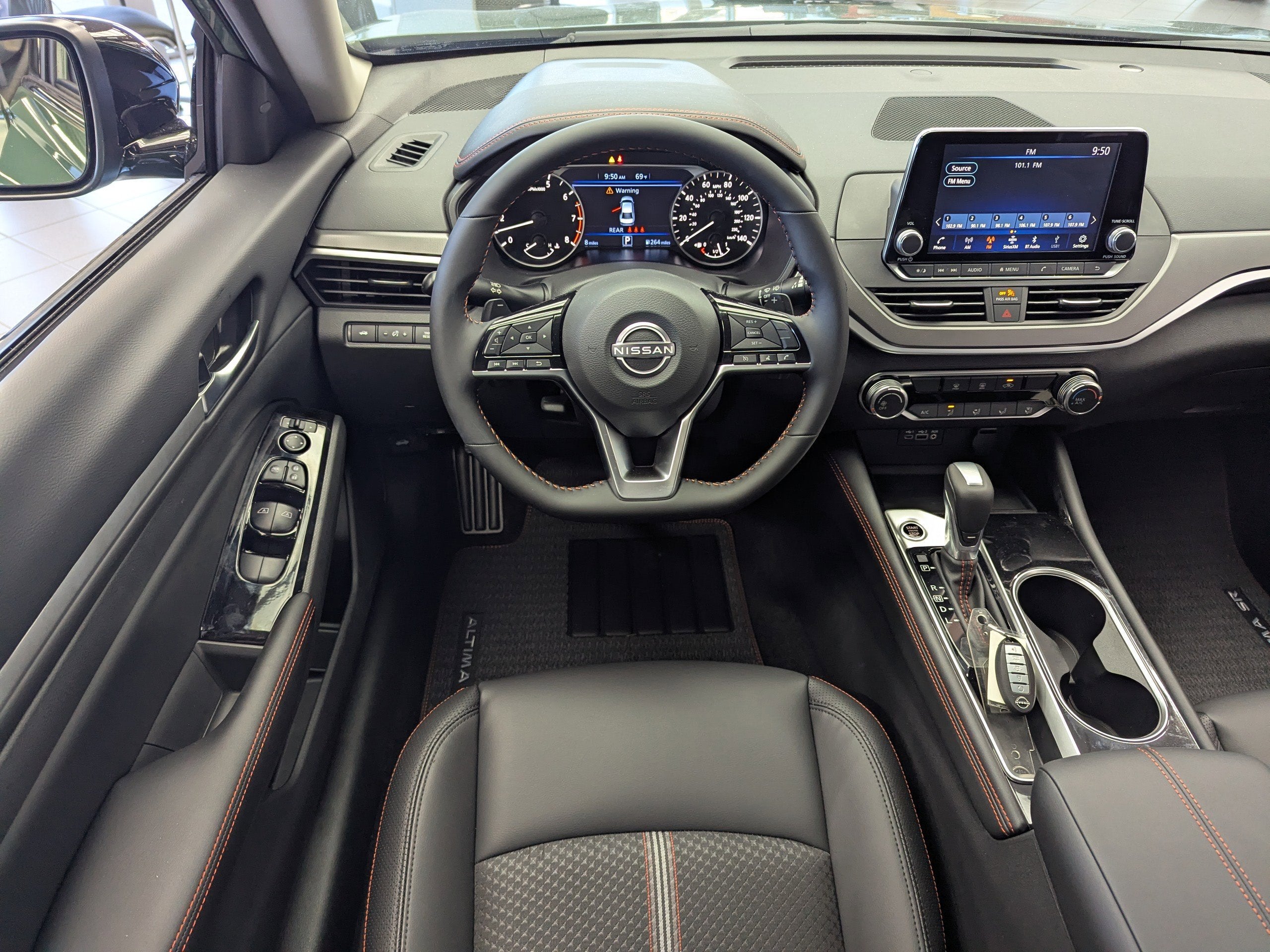 2025 Nissan Altima 2.5 SR