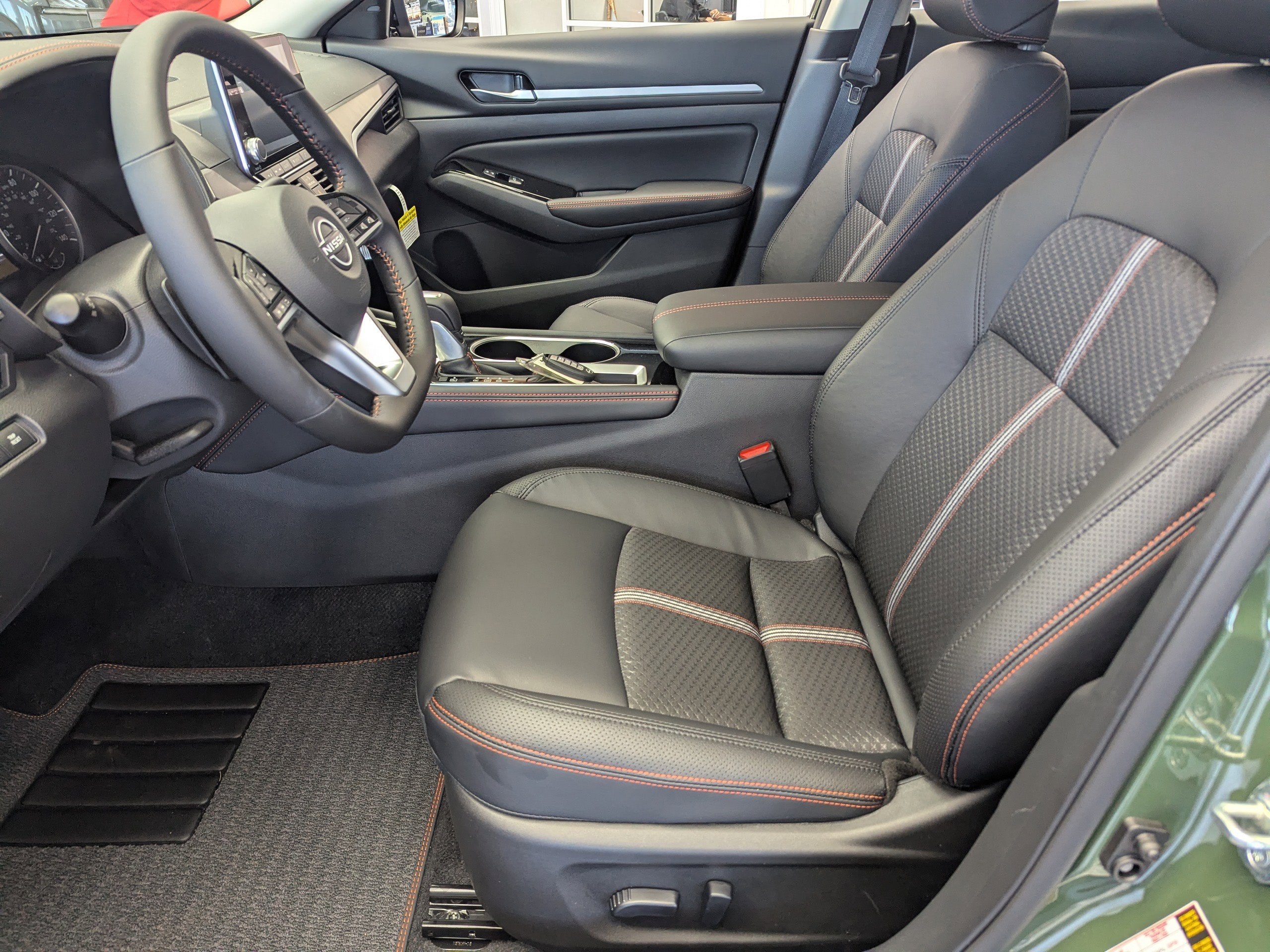 2025 Nissan Altima 2.5 SR