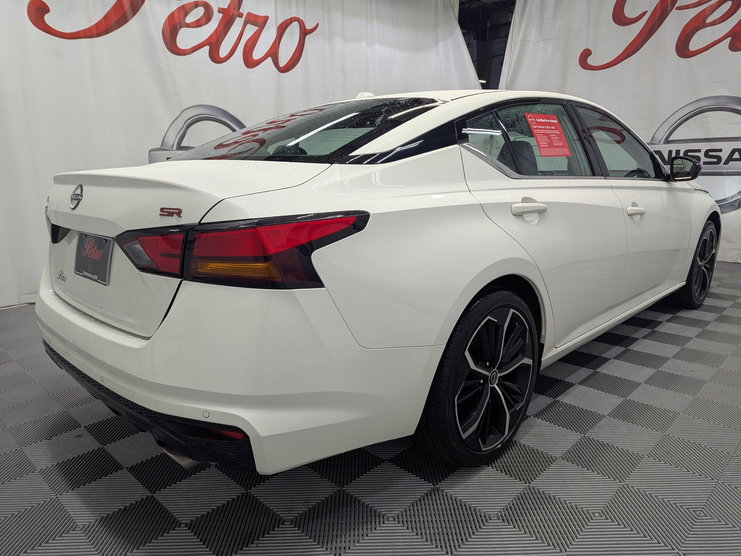 2024 Nissan Altima 2.5 SR