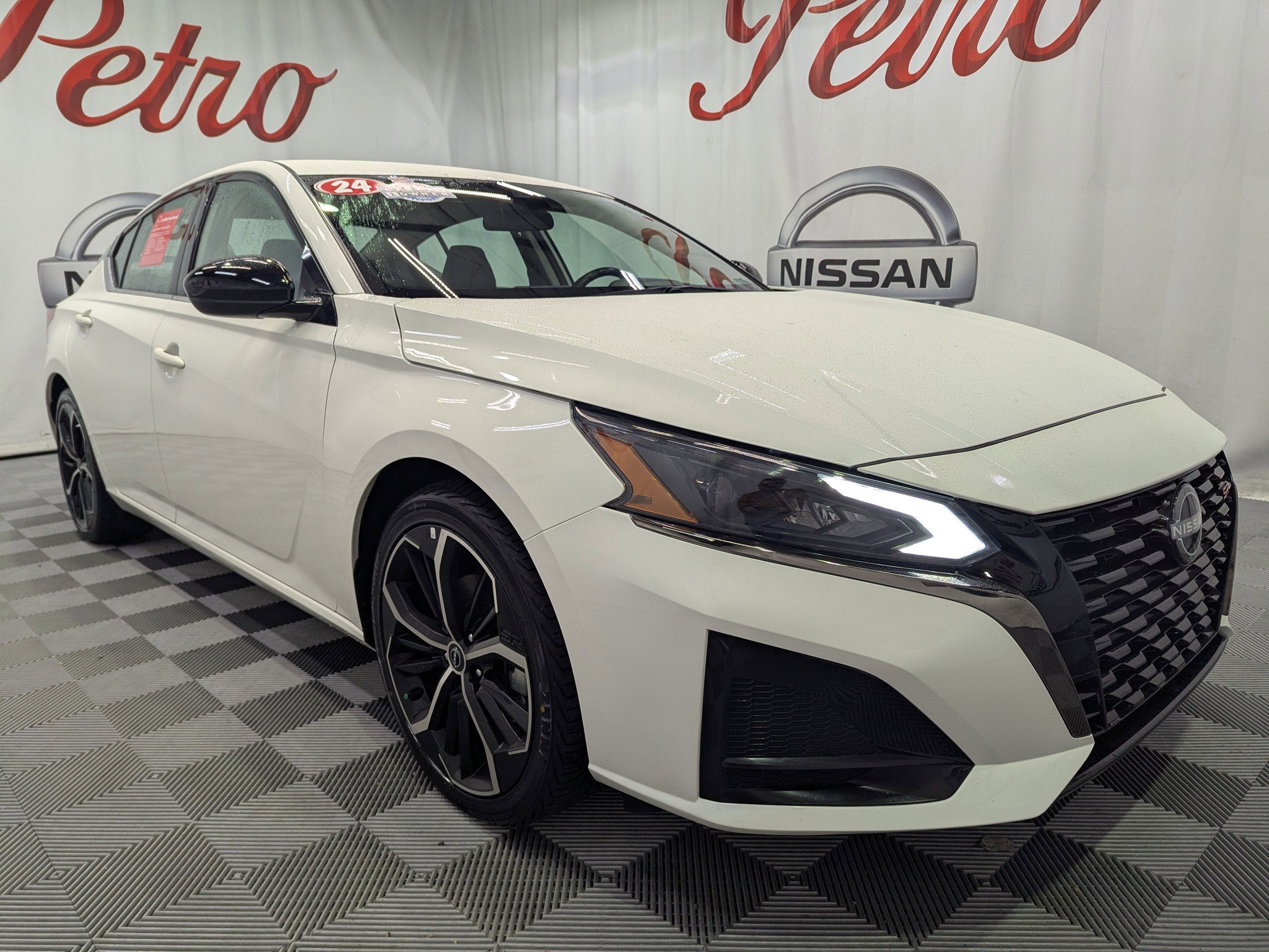 2024 Nissan Altima 2.5 SR