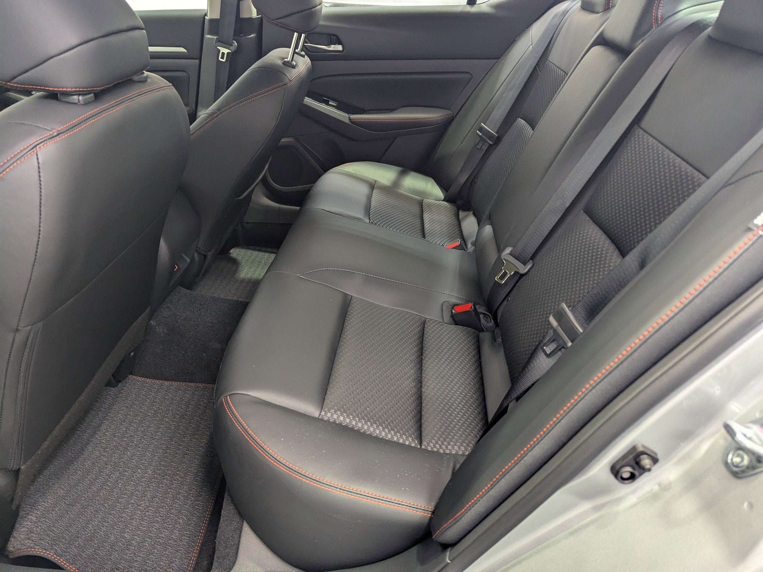 2025 Nissan Altima 2.5 SR