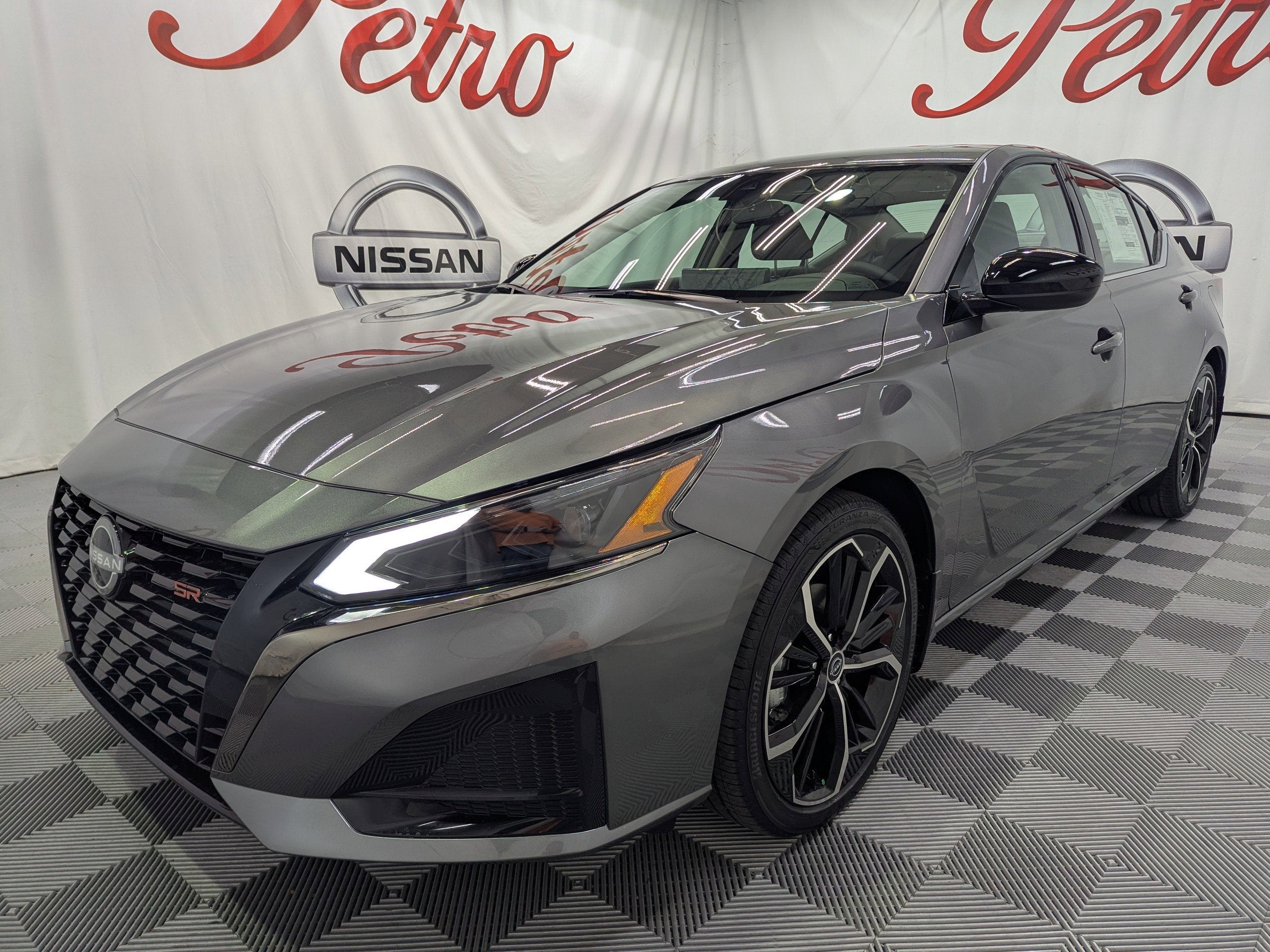 2025 Nissan Altima 2.5 SR