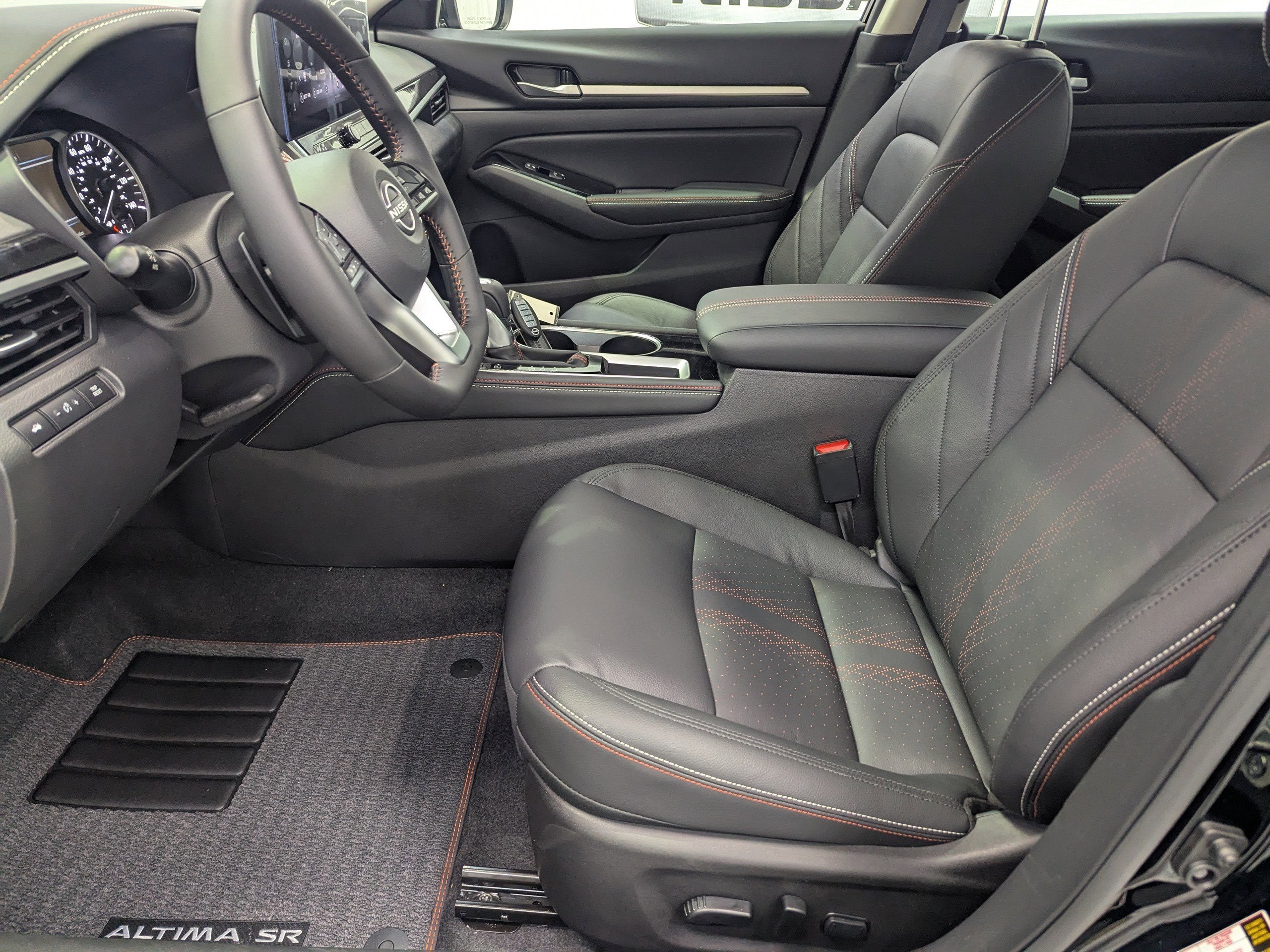 2025 Nissan Altima 2.5 SR