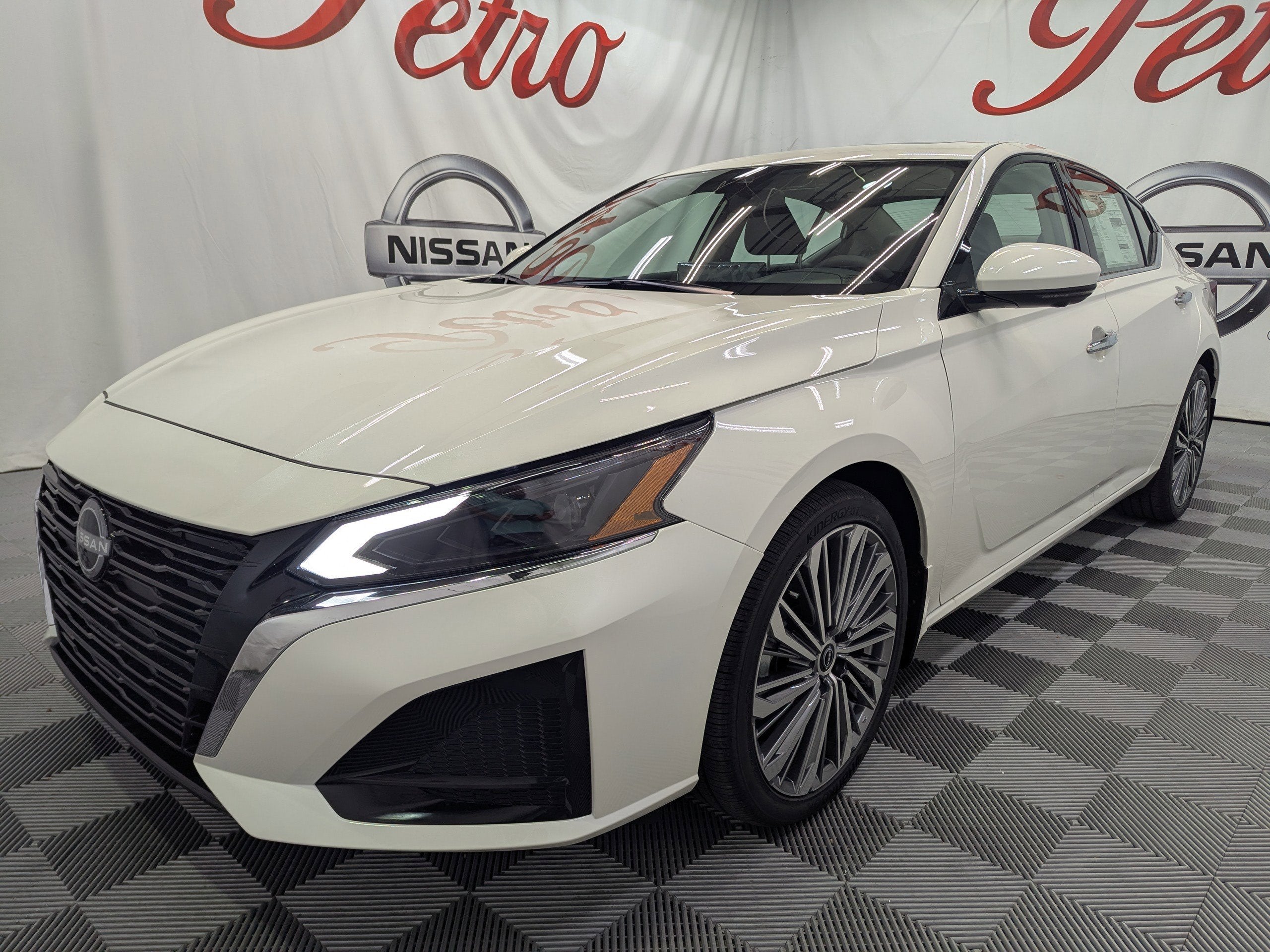 2025 Nissan Altima 2.5 SL