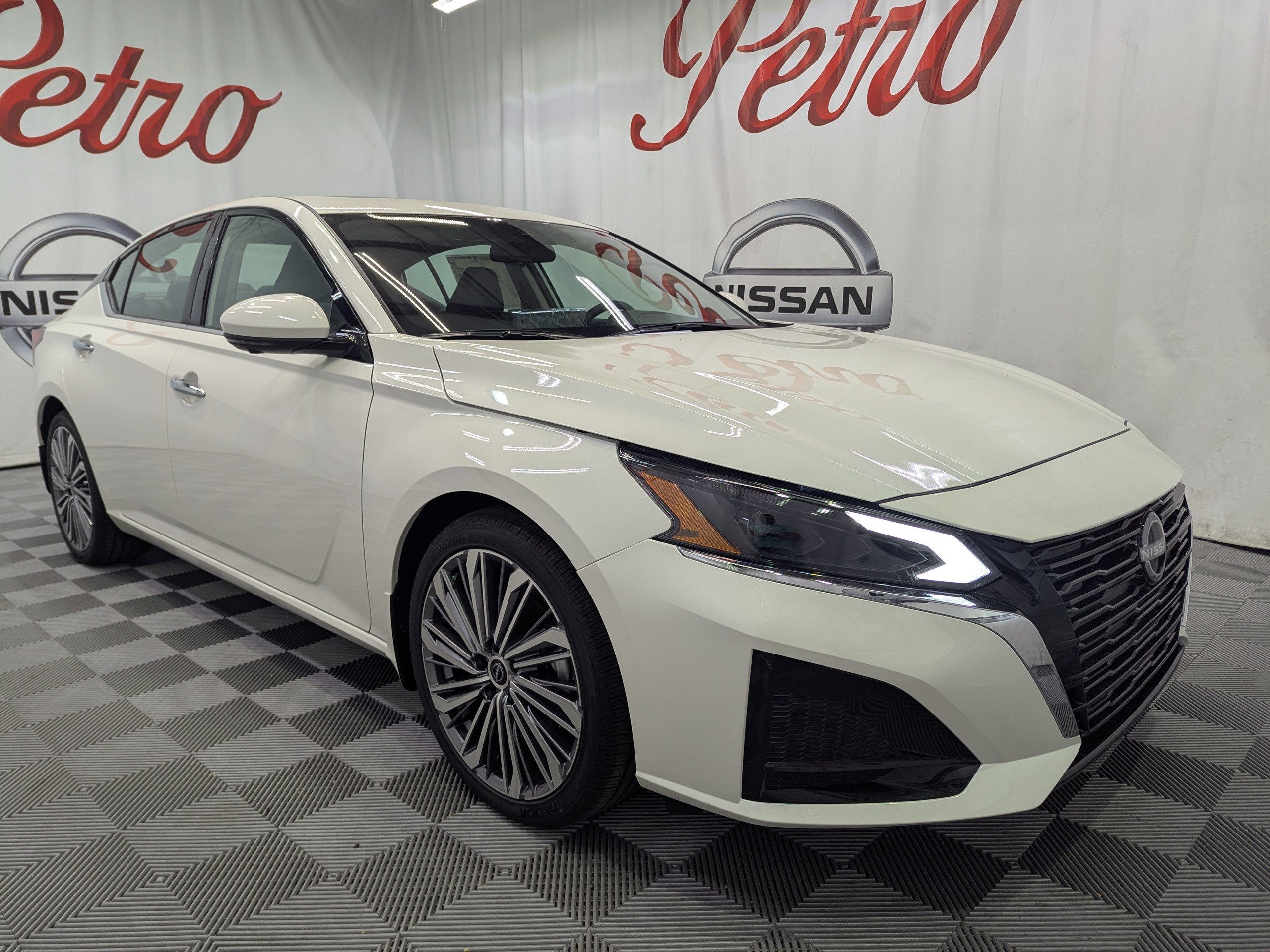 2025 Nissan Altima 2.5 SL