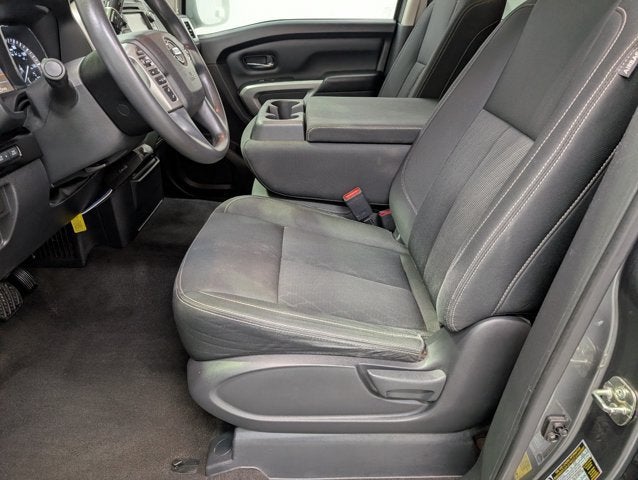 2019 Nissan Titan SV