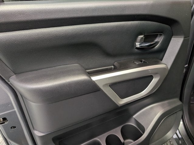2019 Nissan Titan SV