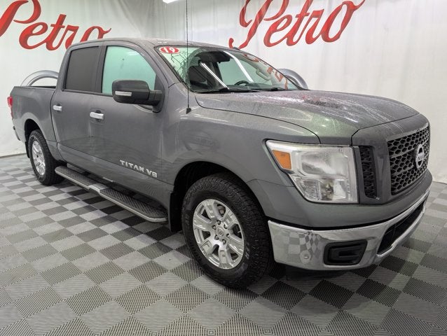 2019 Nissan Titan SV