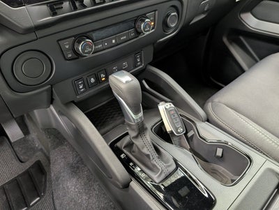 2027 Nissan Frontier SV