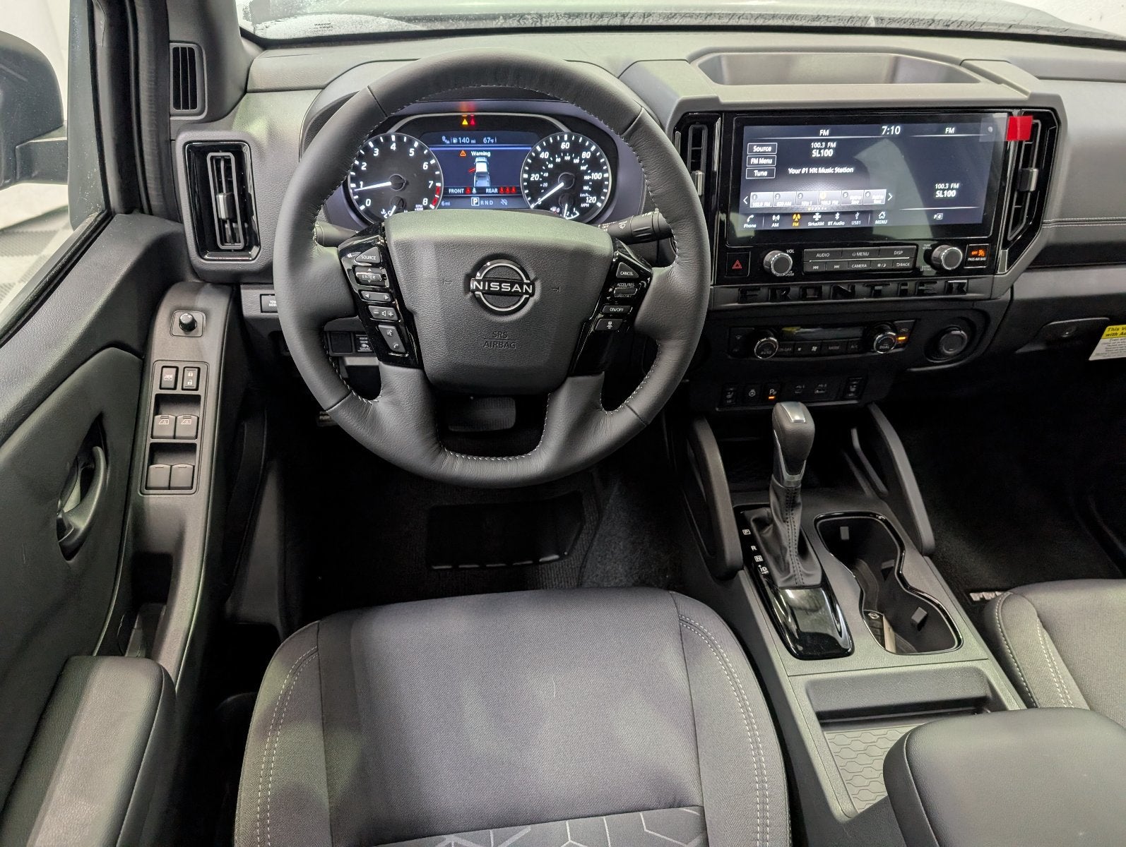 2027 Nissan Frontier SV