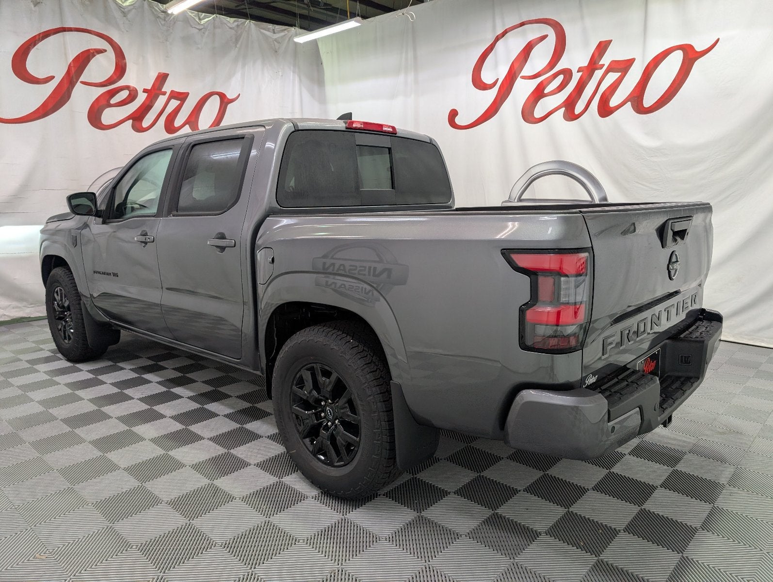 2027 Nissan Frontier SV