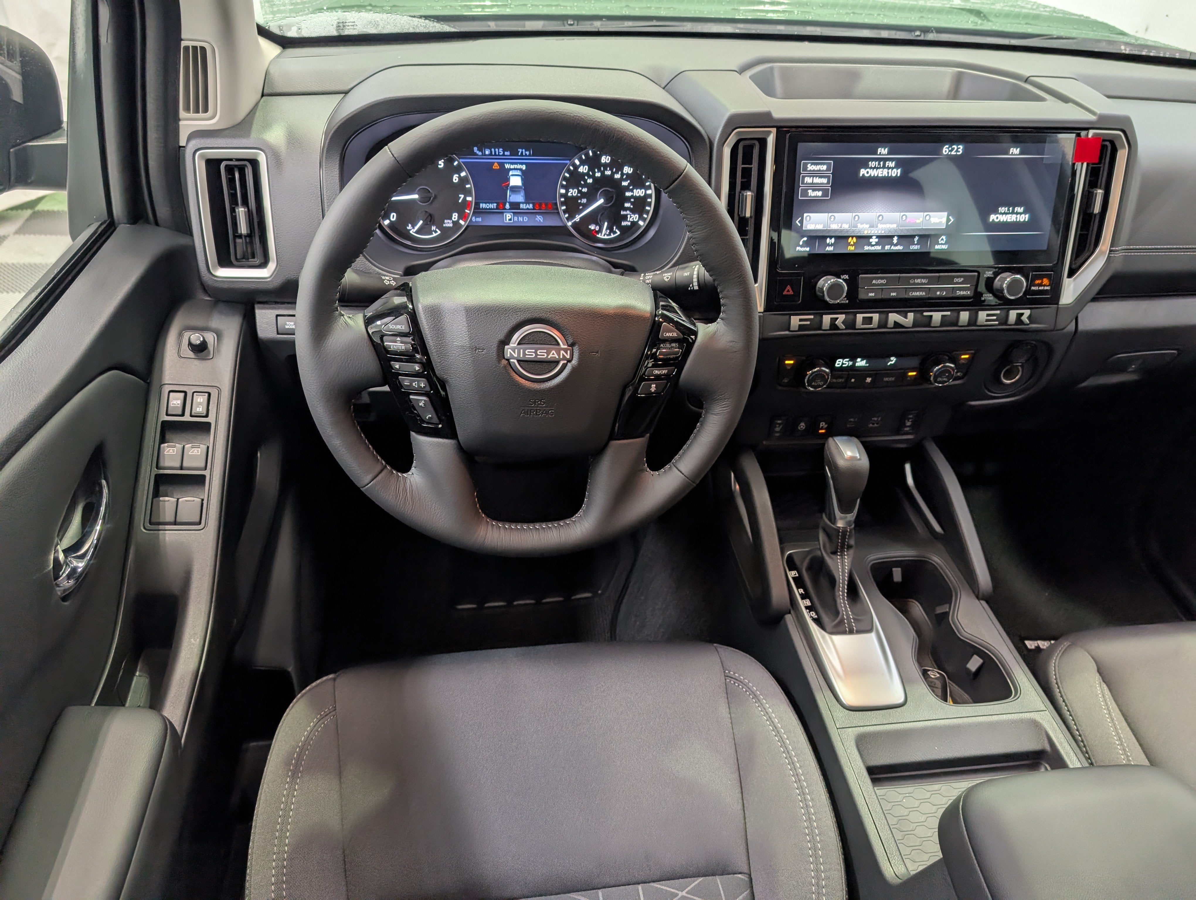 2027 Nissan Frontier SV