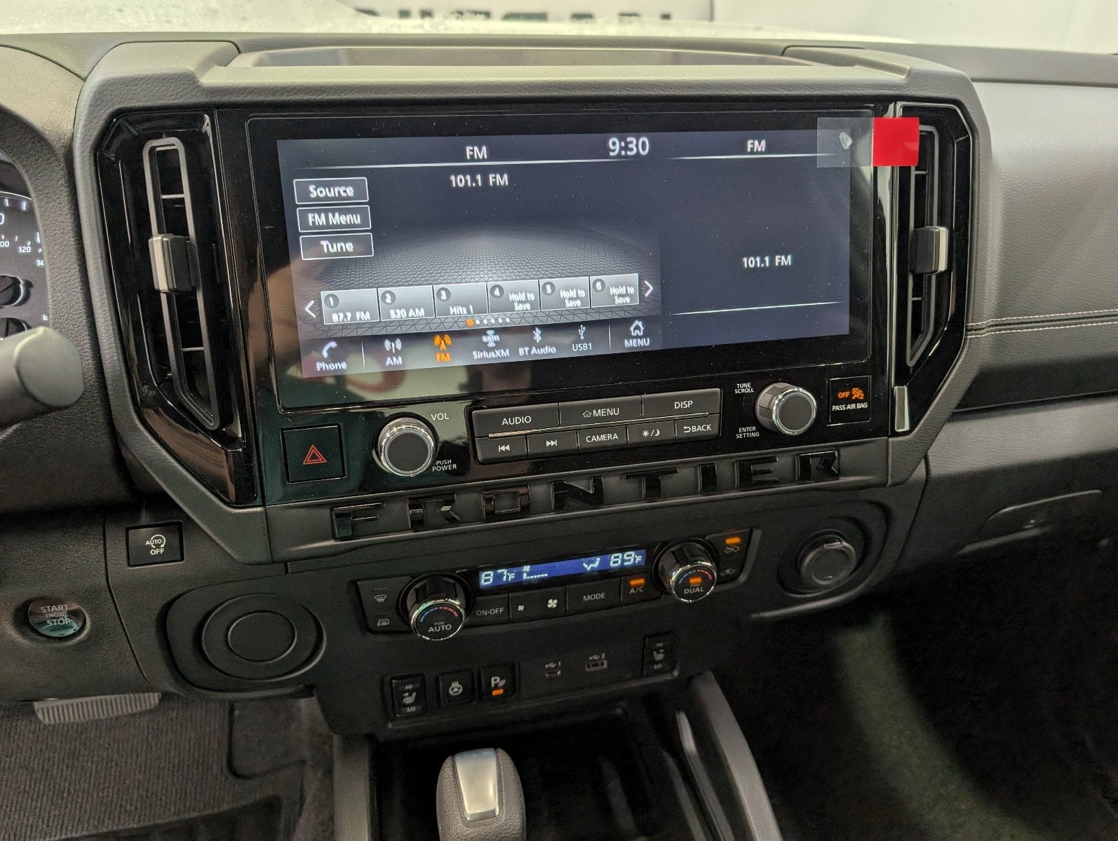 2027 Nissan Frontier SV