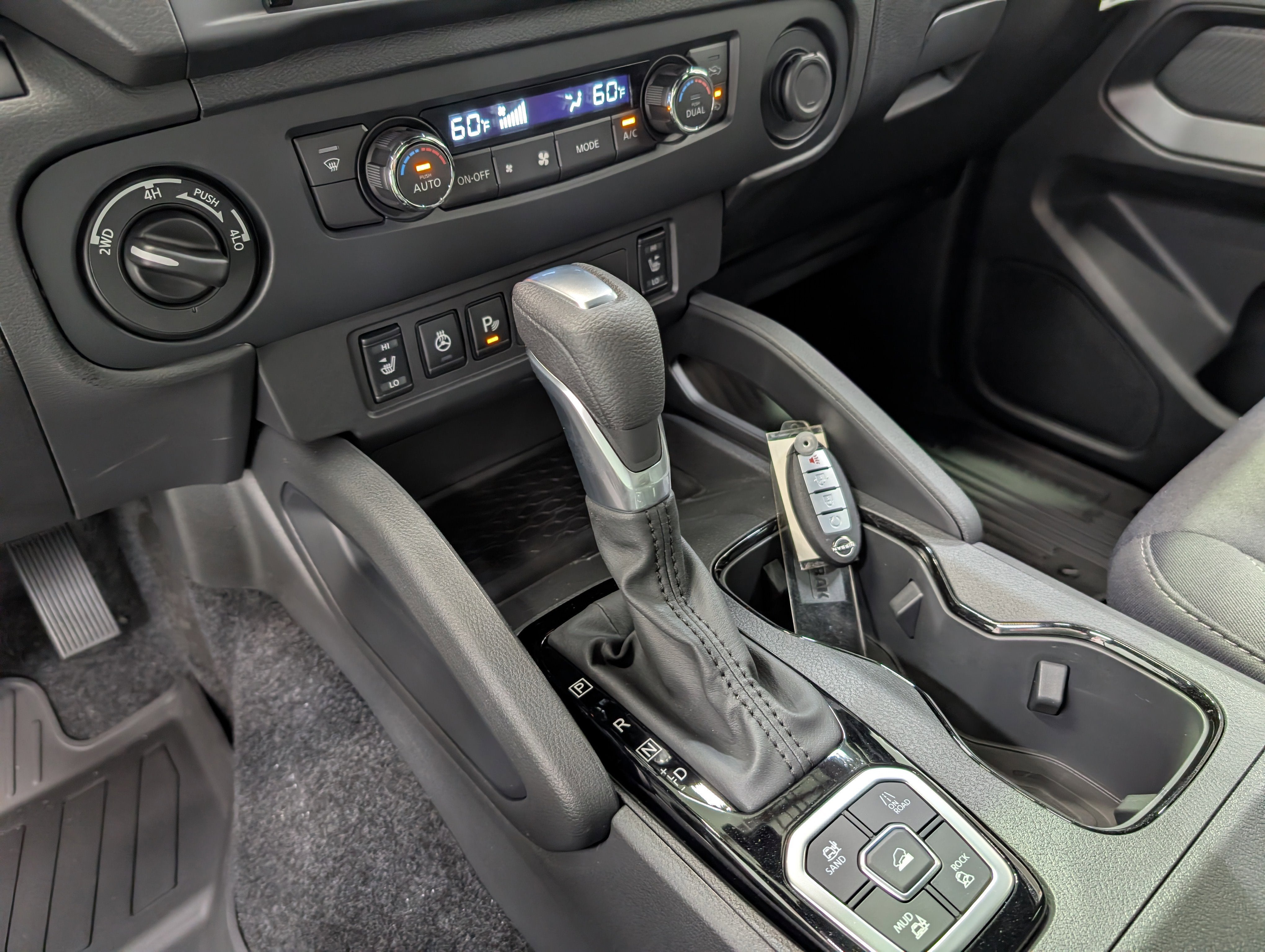 2026 Nissan Frontier SV