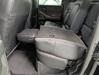 2026 Nissan Frontier PRO-4X w/R Package