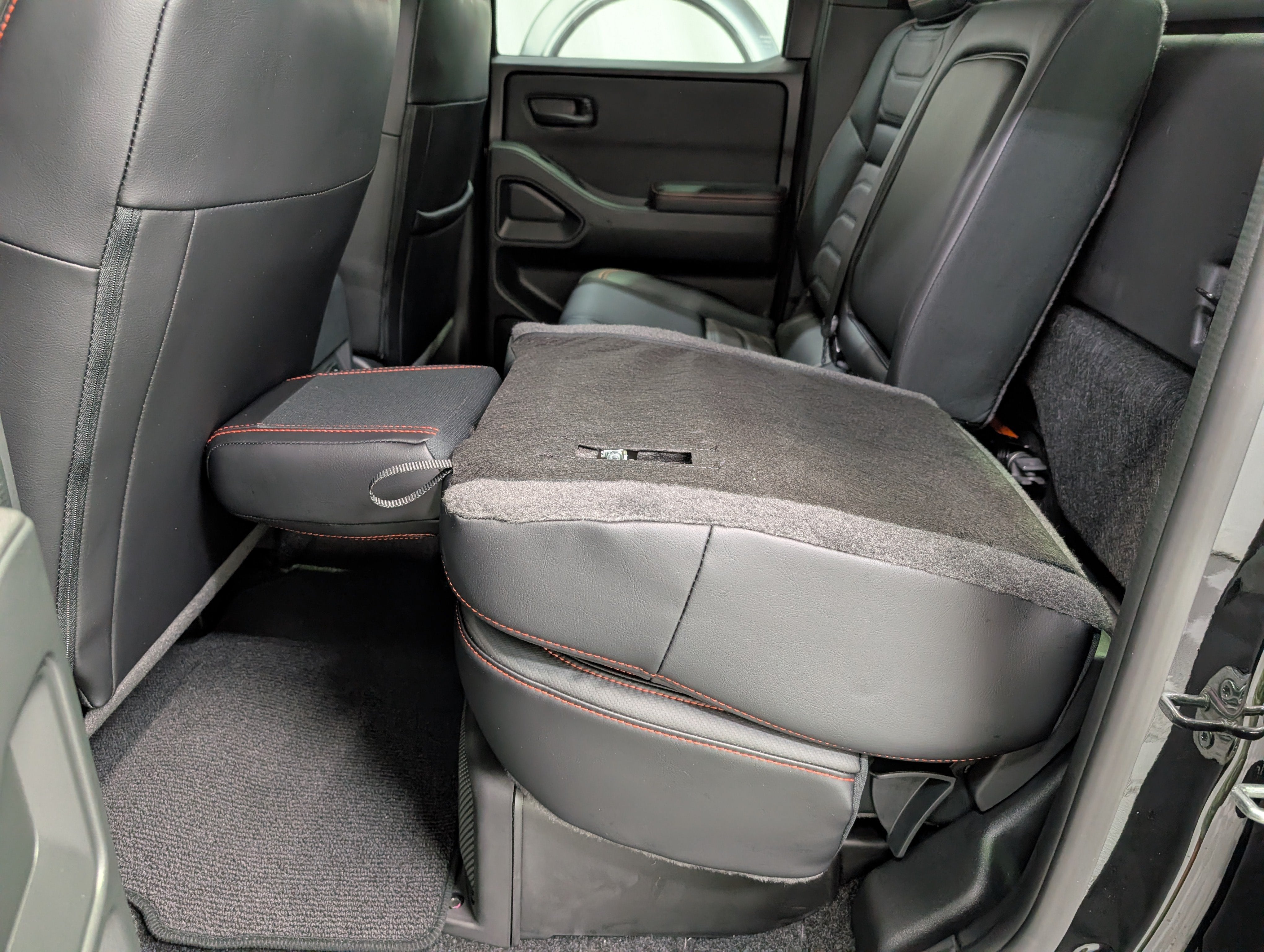 2026 Nissan Frontier PRO-4X w/R Package