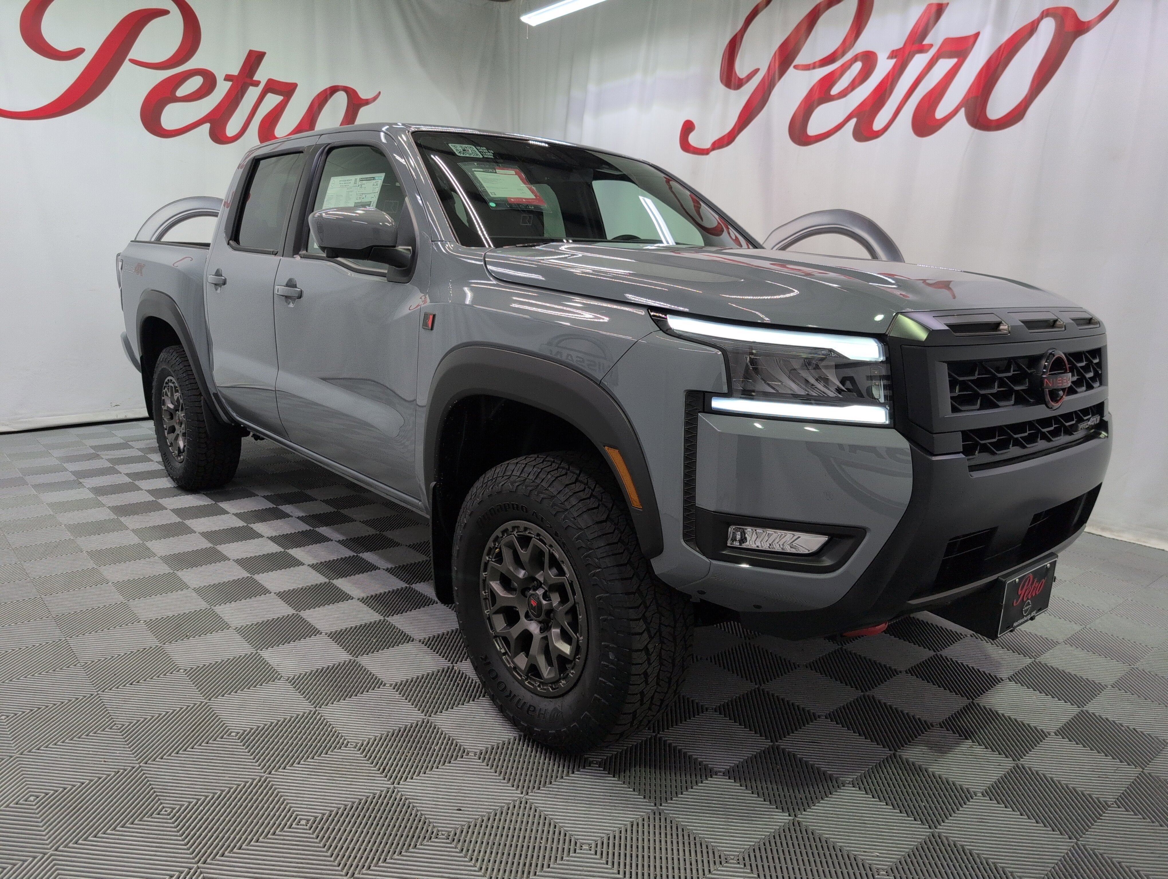 2026 Nissan Frontier PRO-4X R