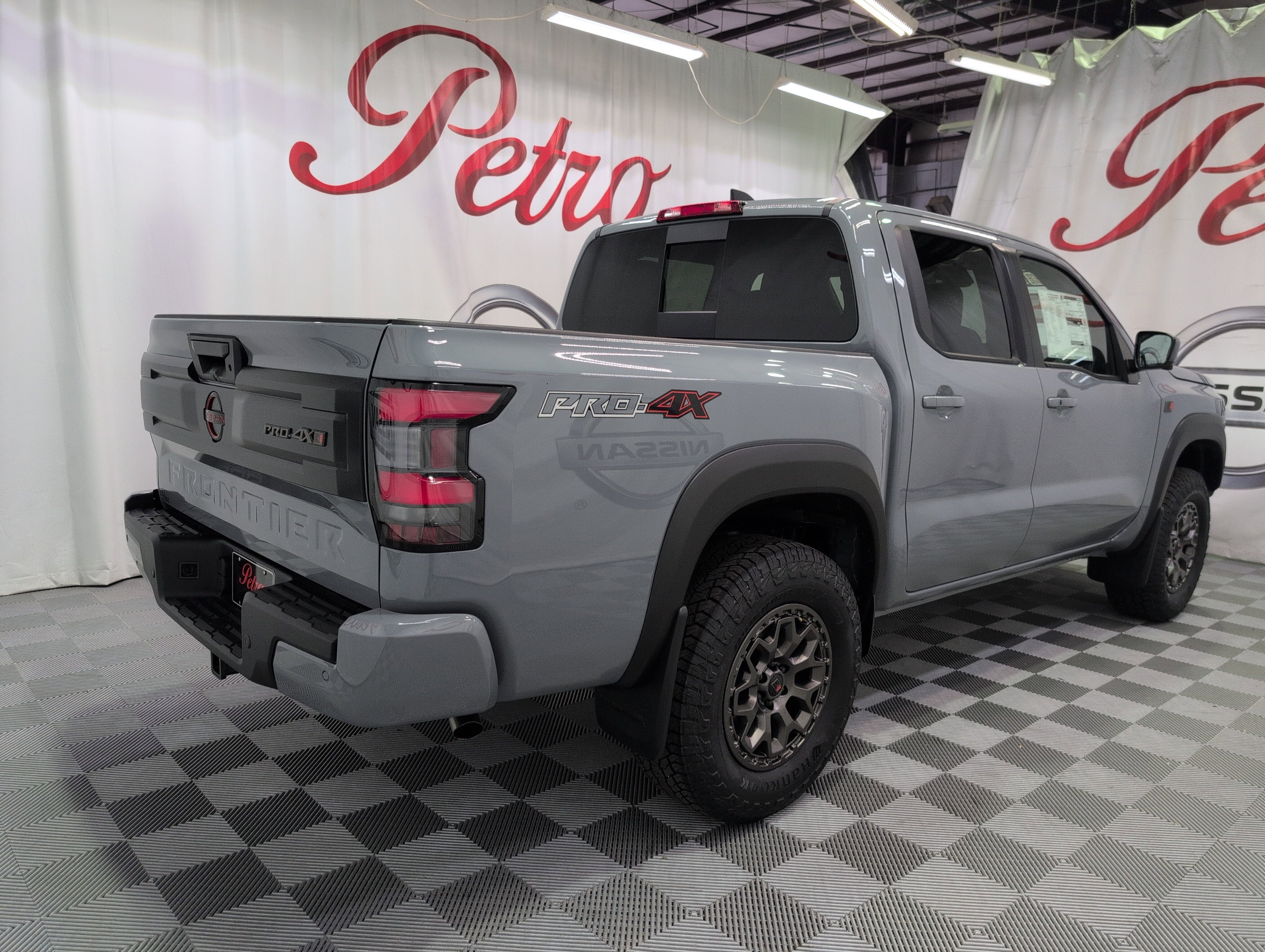 2026 Nissan Frontier PRO-4X R