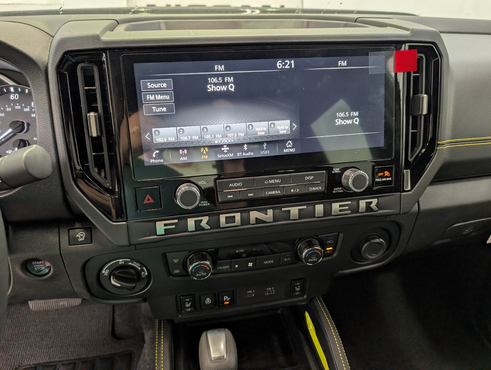 2027 Nissan Frontier SV