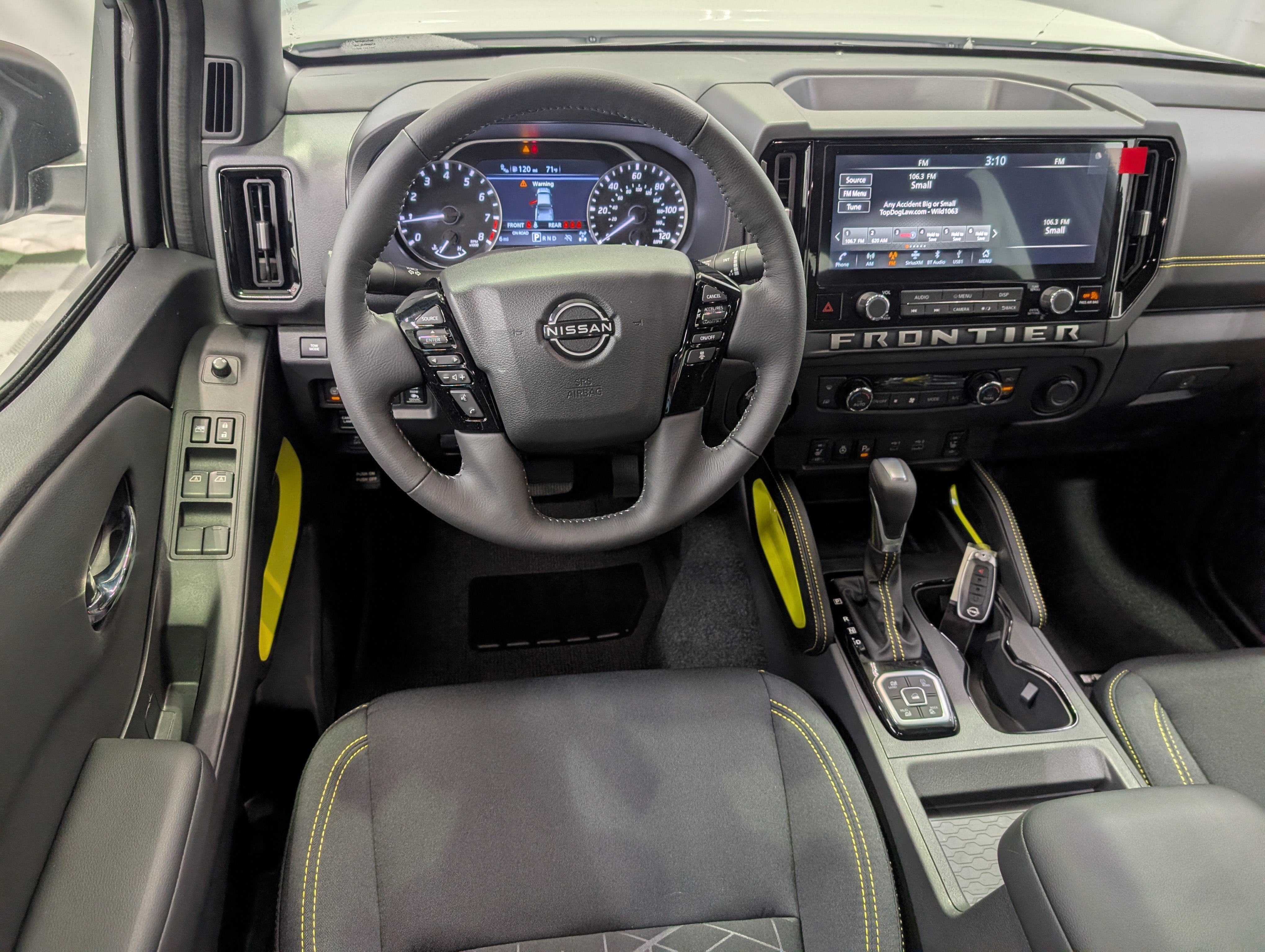2027 Nissan Frontier SV