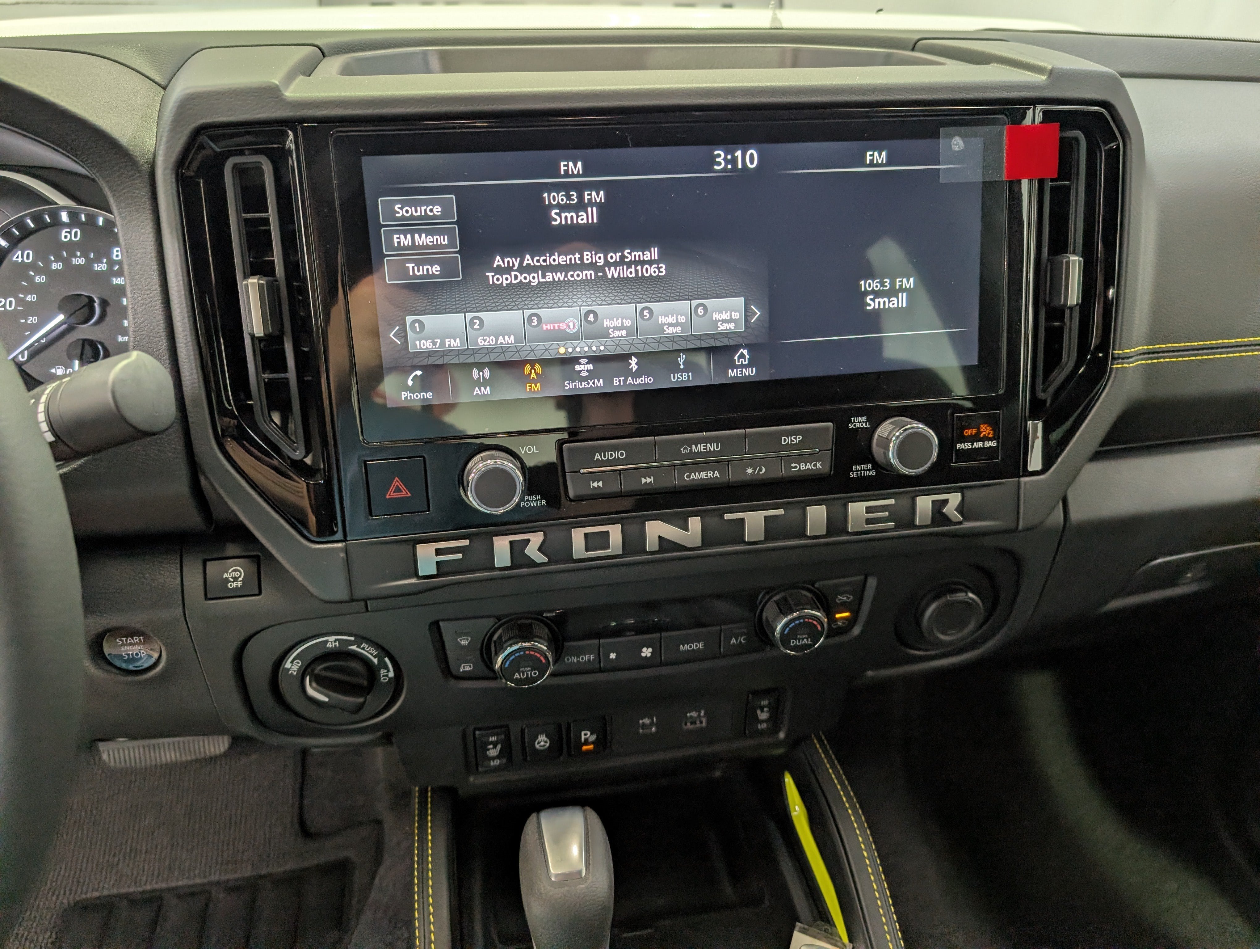 2027 Nissan Frontier SV