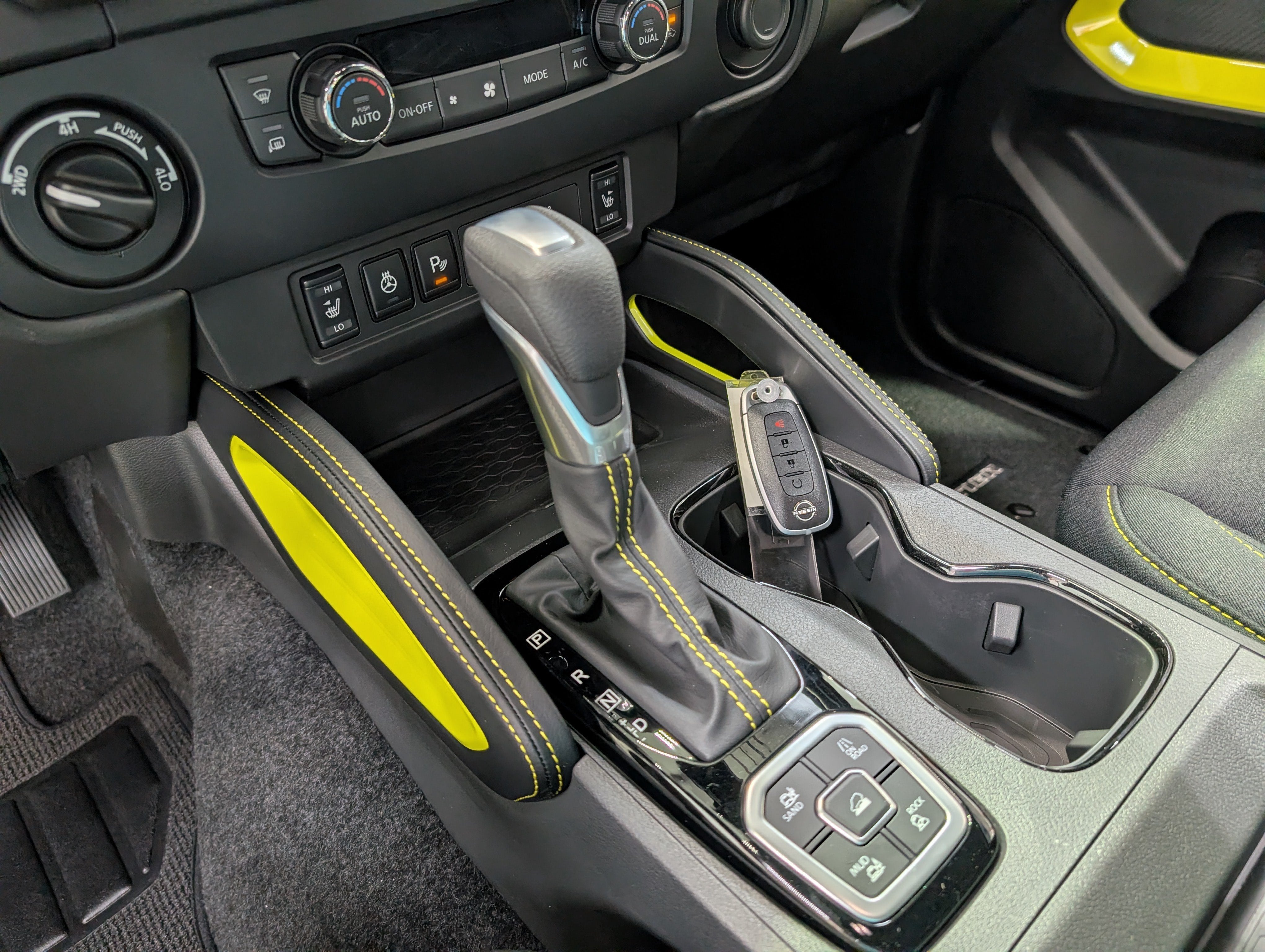 2027 Nissan Frontier SV