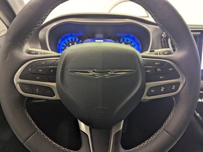 2025 Chrysler Voyager LX