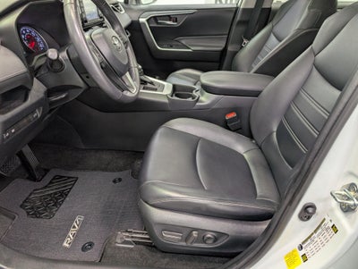 2020 Toyota RAV4 XLE Premium