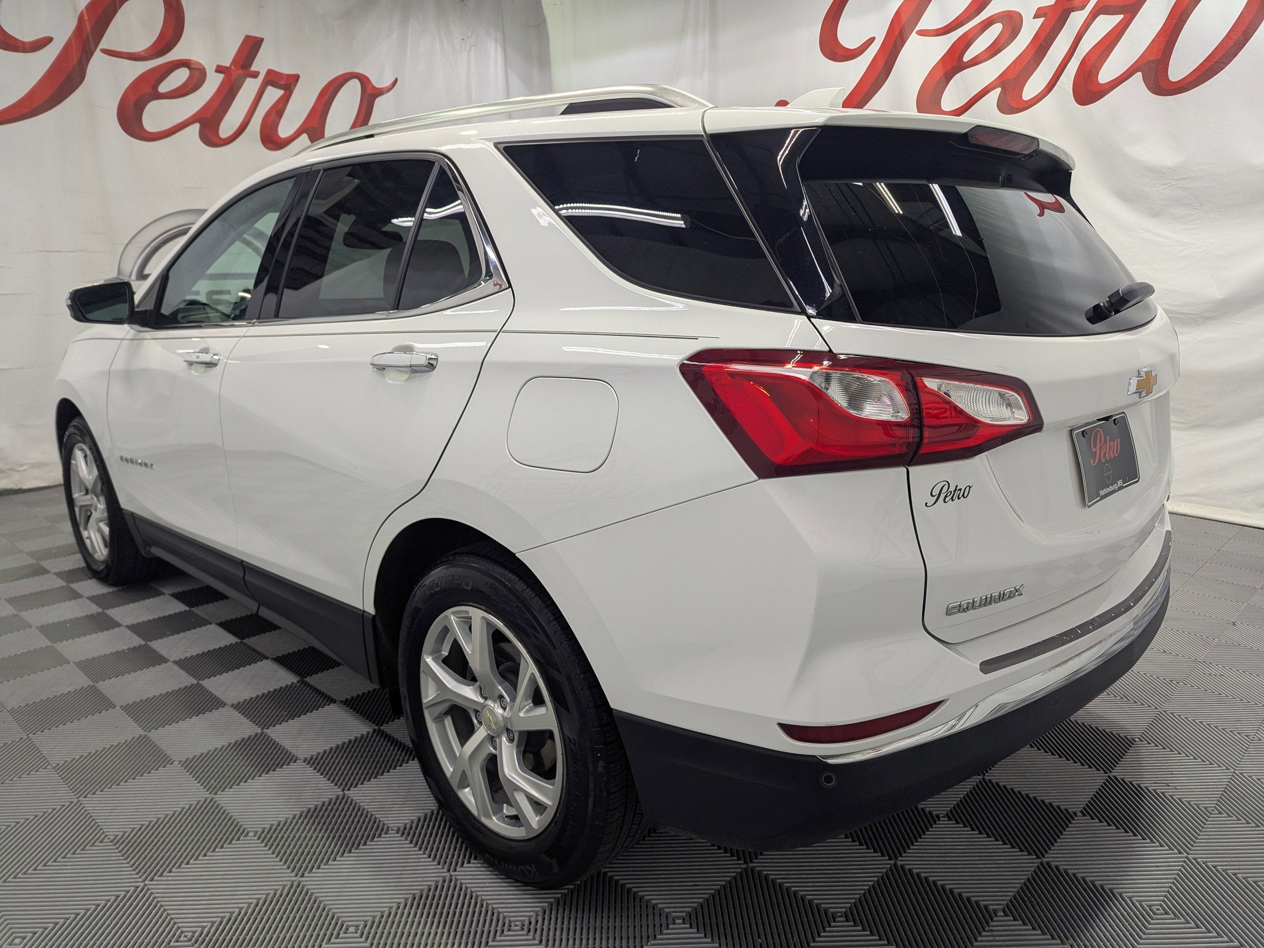 Used 2021 Chevrolet Equinox Premier with VIN 3GNAXNEV8MS178780 for sale in Hattiesburg, MS