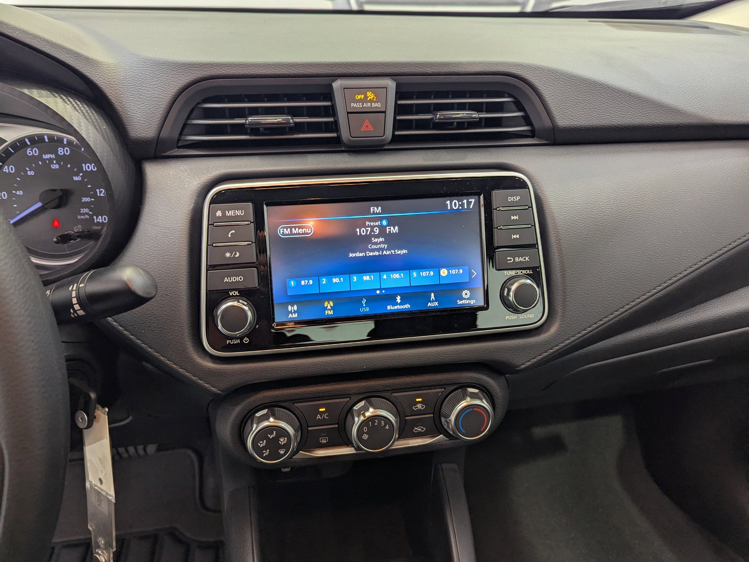 2025 Nissan Versa 1.6 S