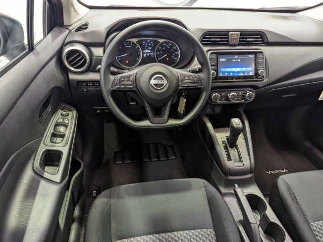 2024 Nissan Versa 1.6 S