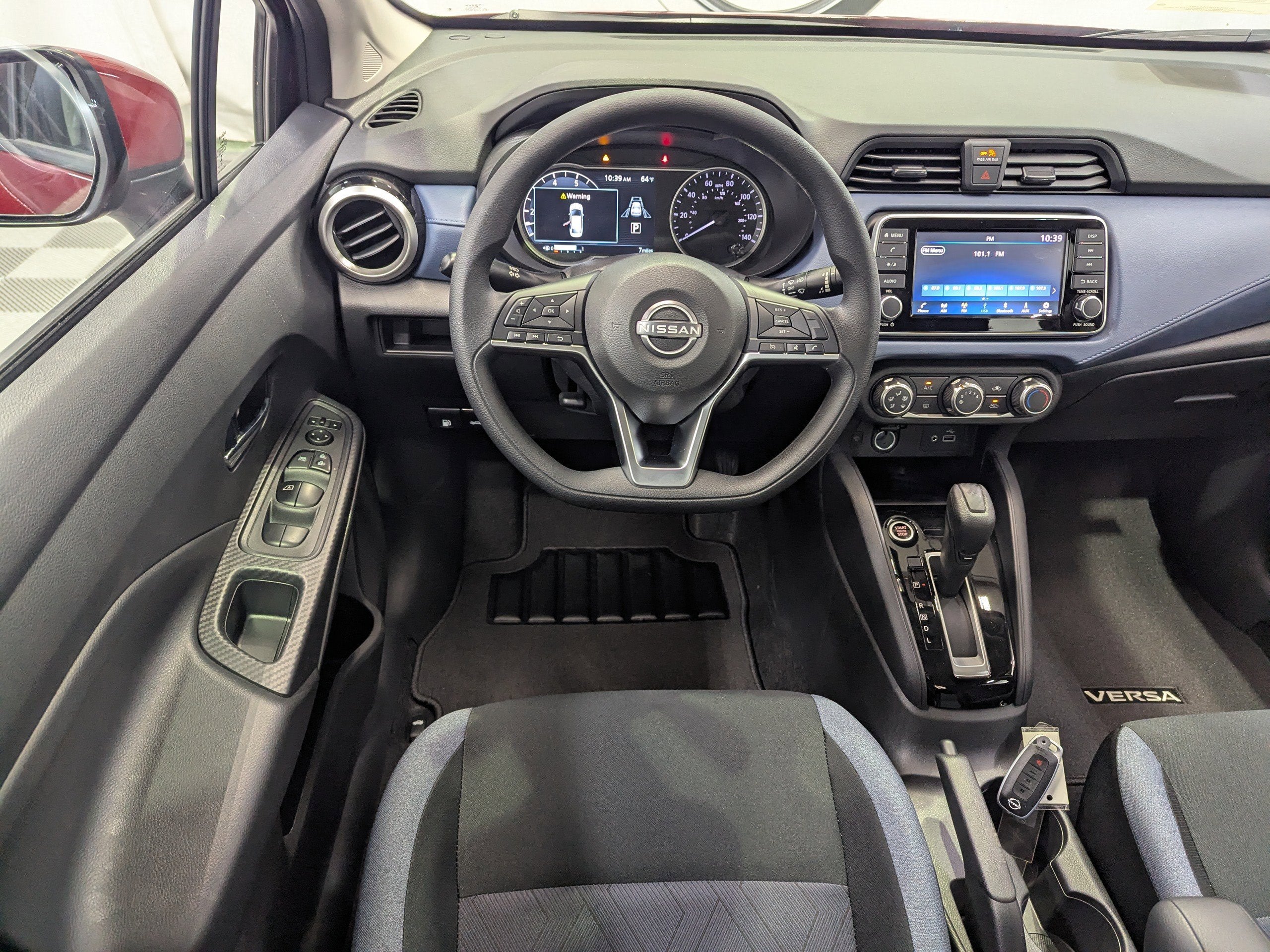 2025 Nissan Versa 1.6 SV