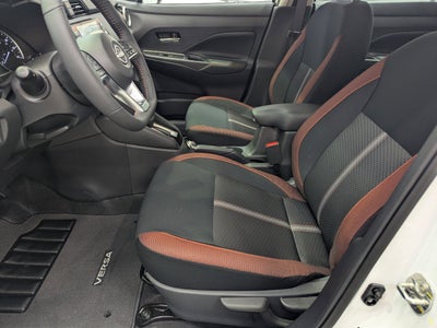 2025 Nissan Versa 1.6 SR