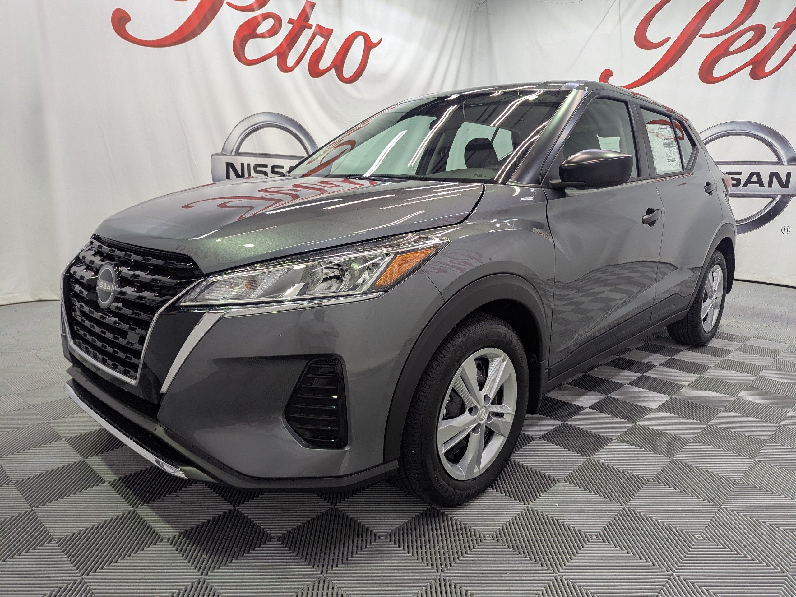 2025 Nissan Kicks Play S