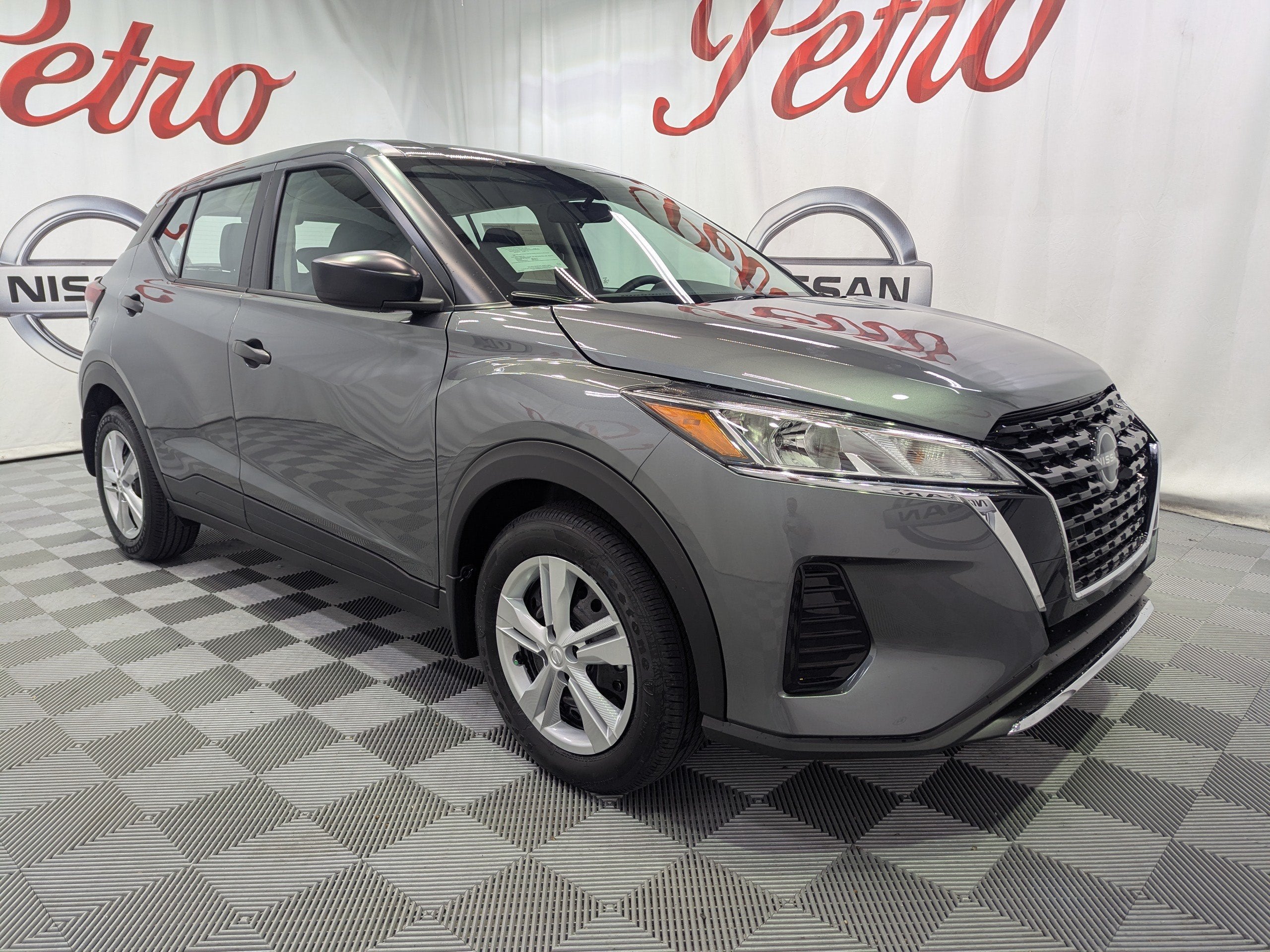 2025 Nissan Kicks Play S
