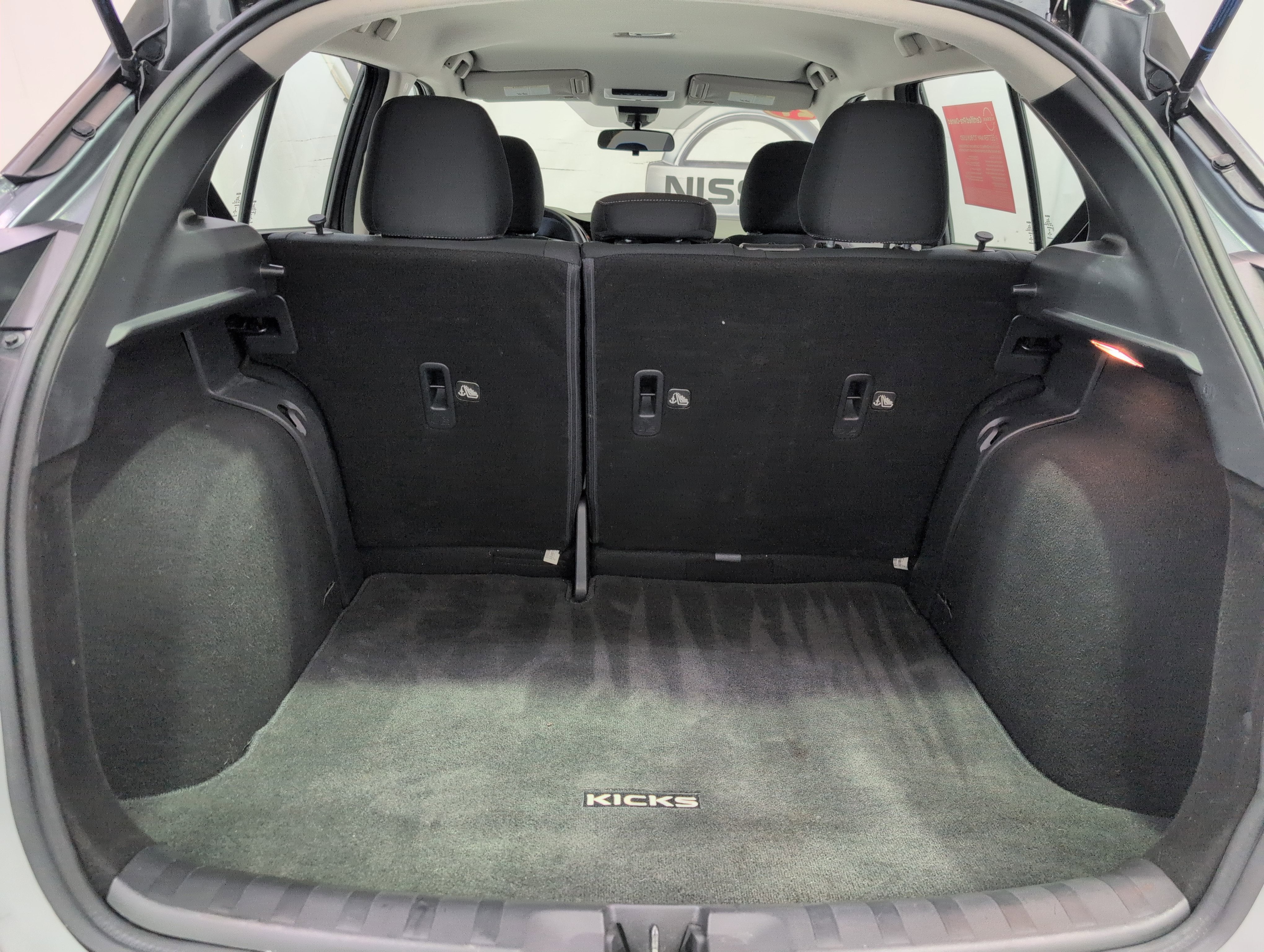 2021 Nissan Kicks S