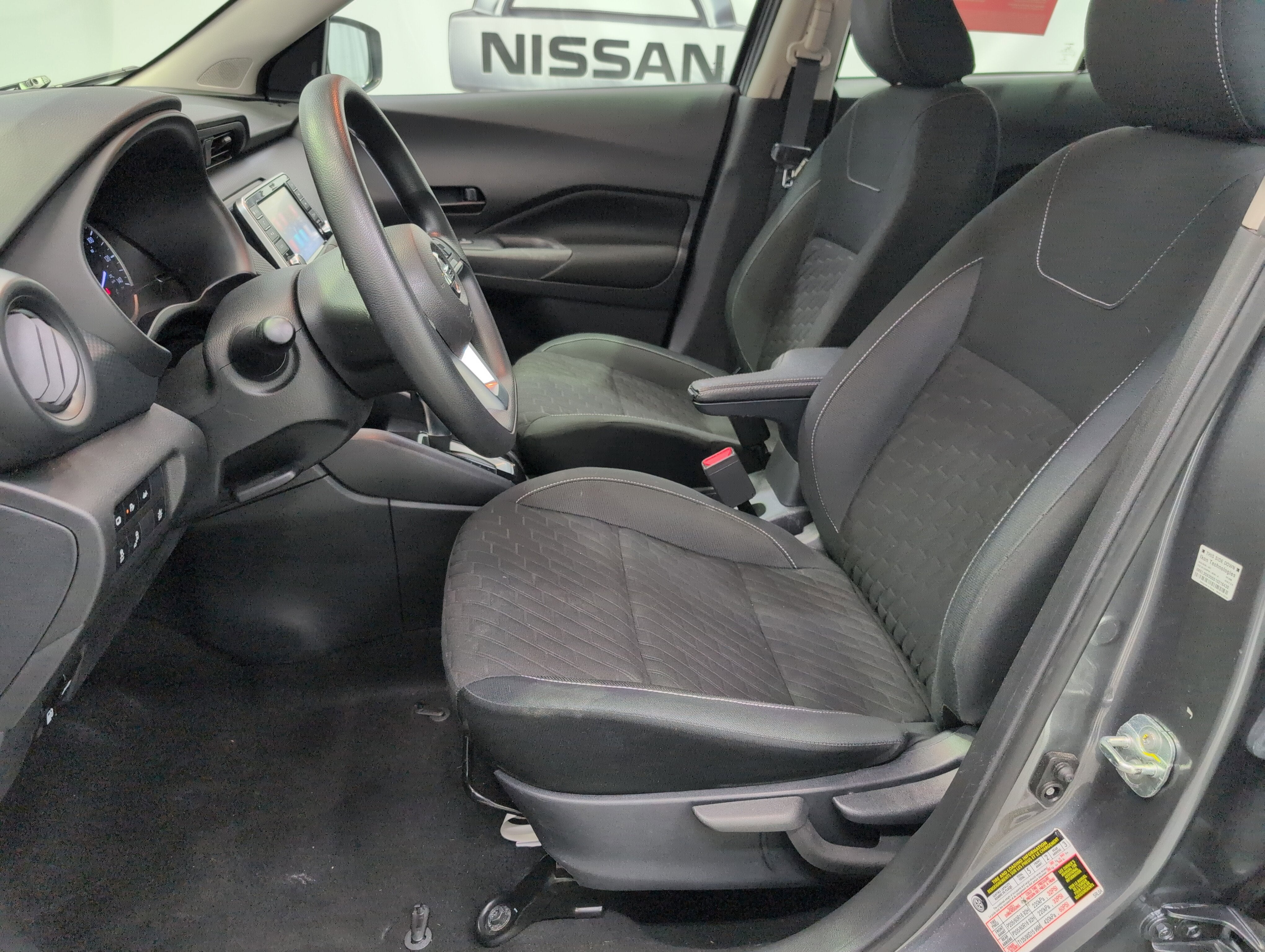 2021 Nissan Kicks S