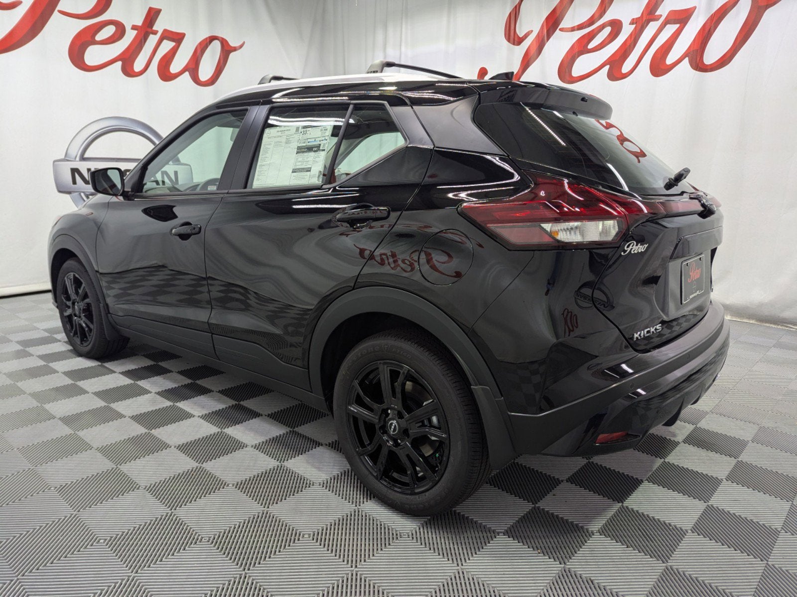 2024 Nissan Kicks SV