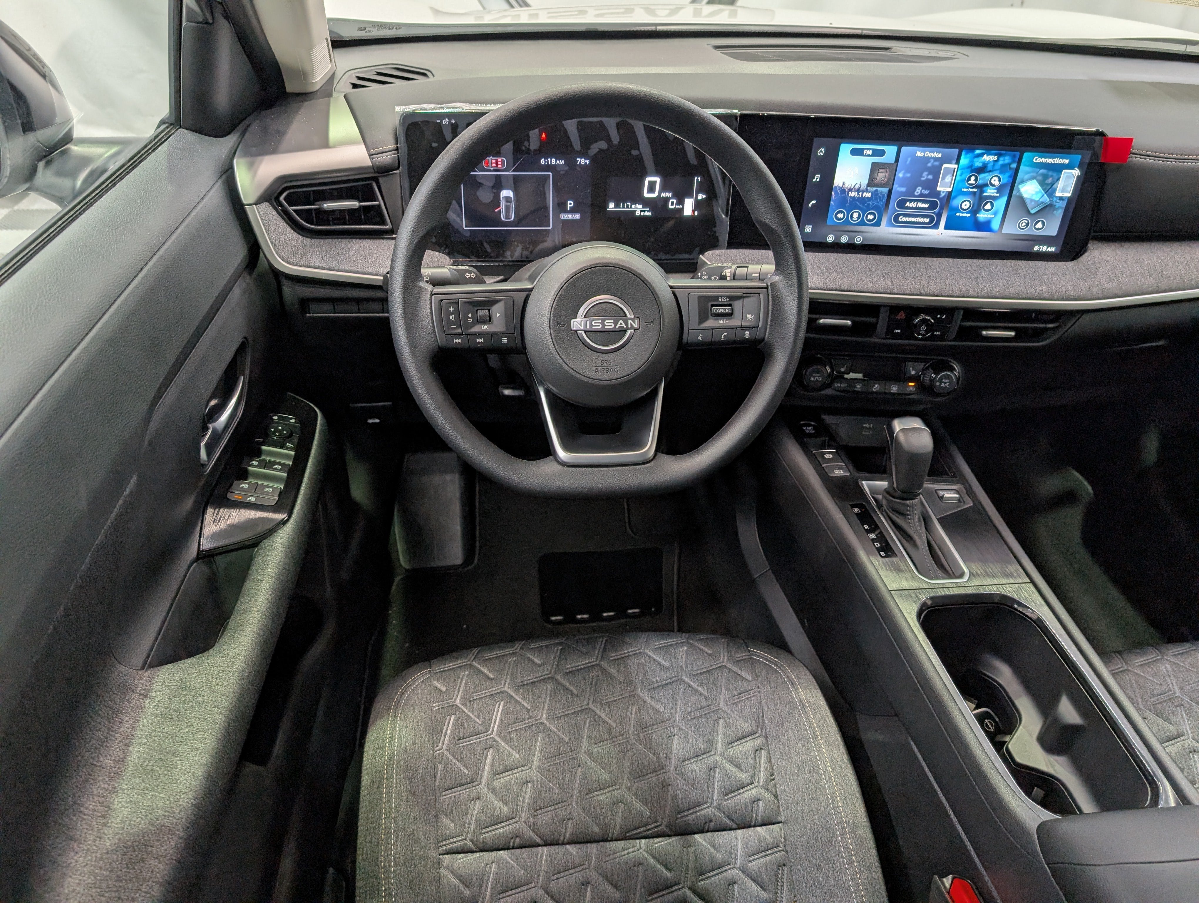 2027 Nissan Kicks SV
