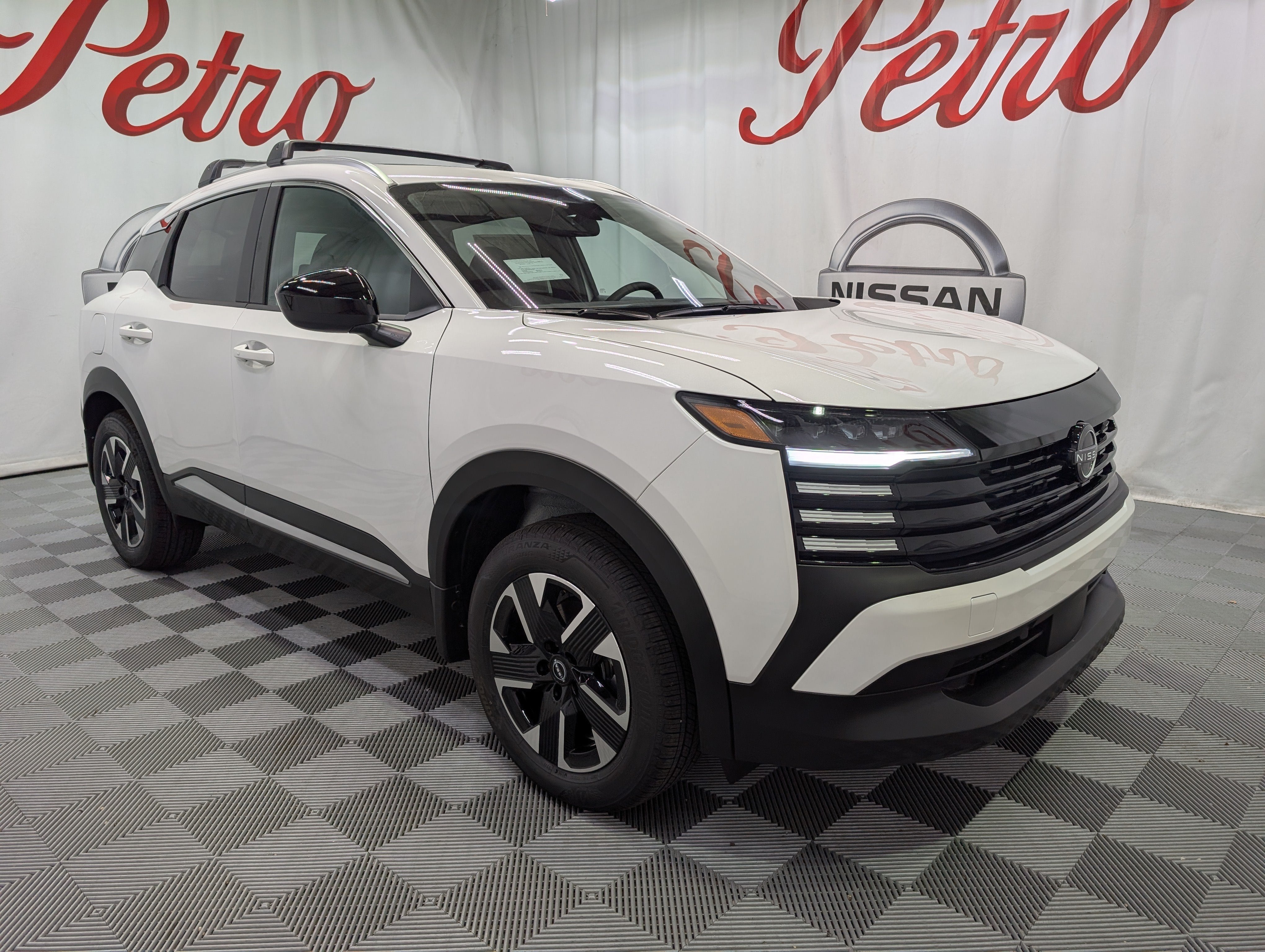 2027 Nissan Kicks SV