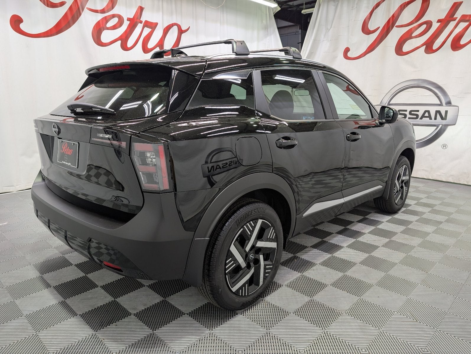 2027 Nissan Kicks SV