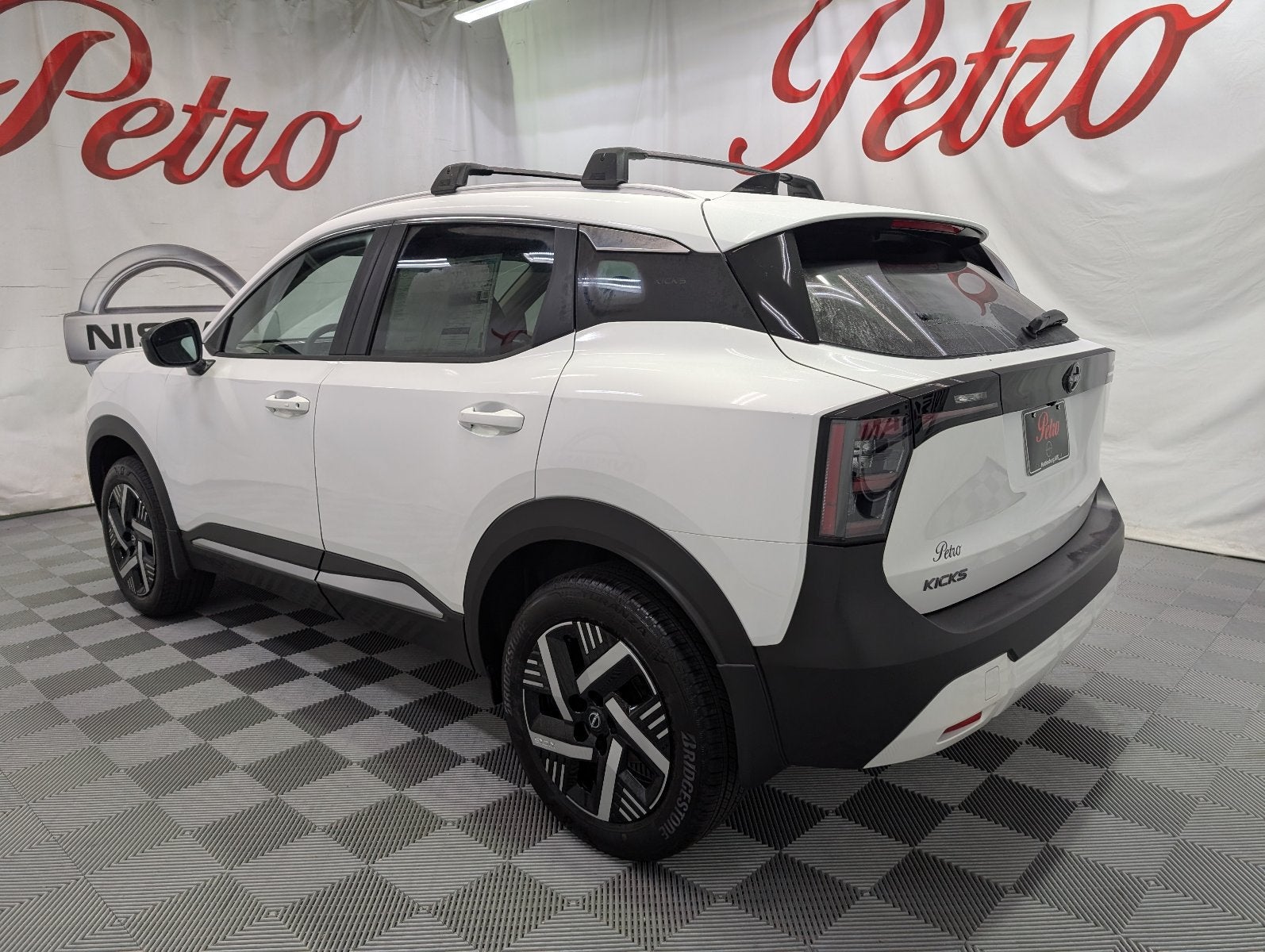 2027 Nissan Kicks SV