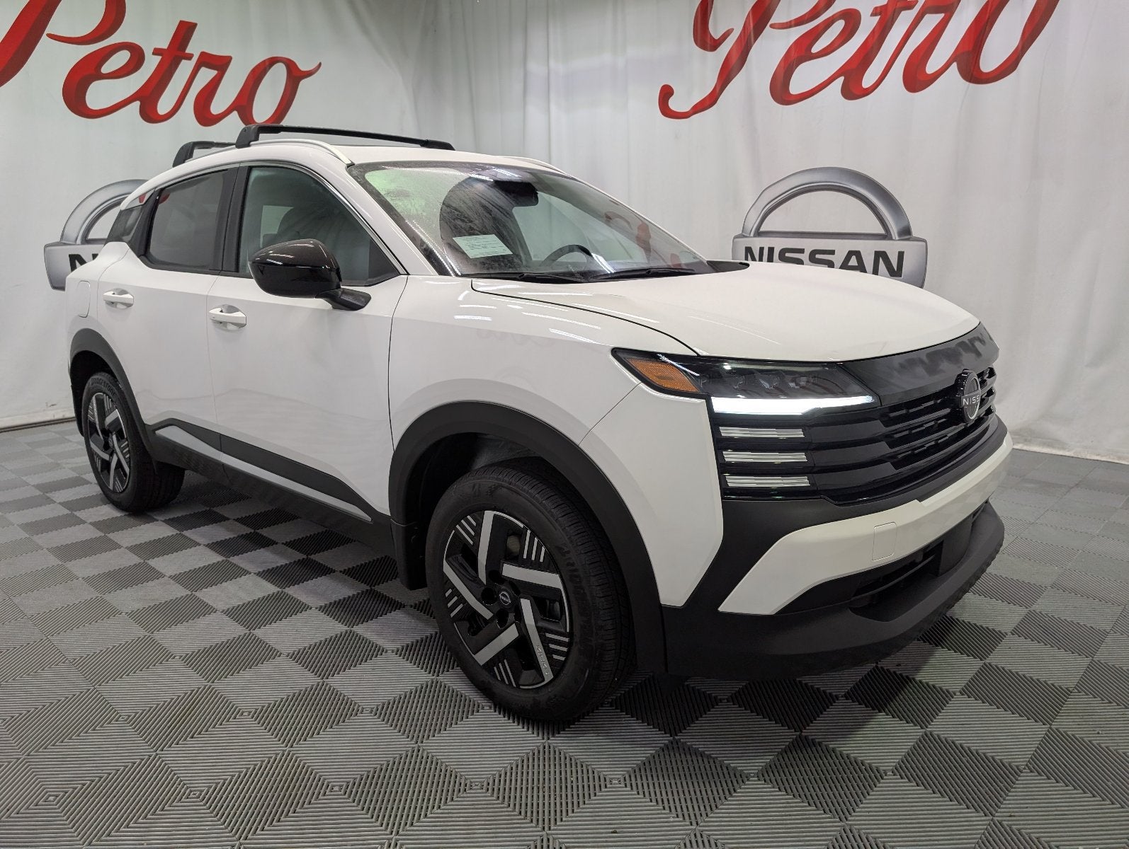 2027 Nissan Kicks SV
